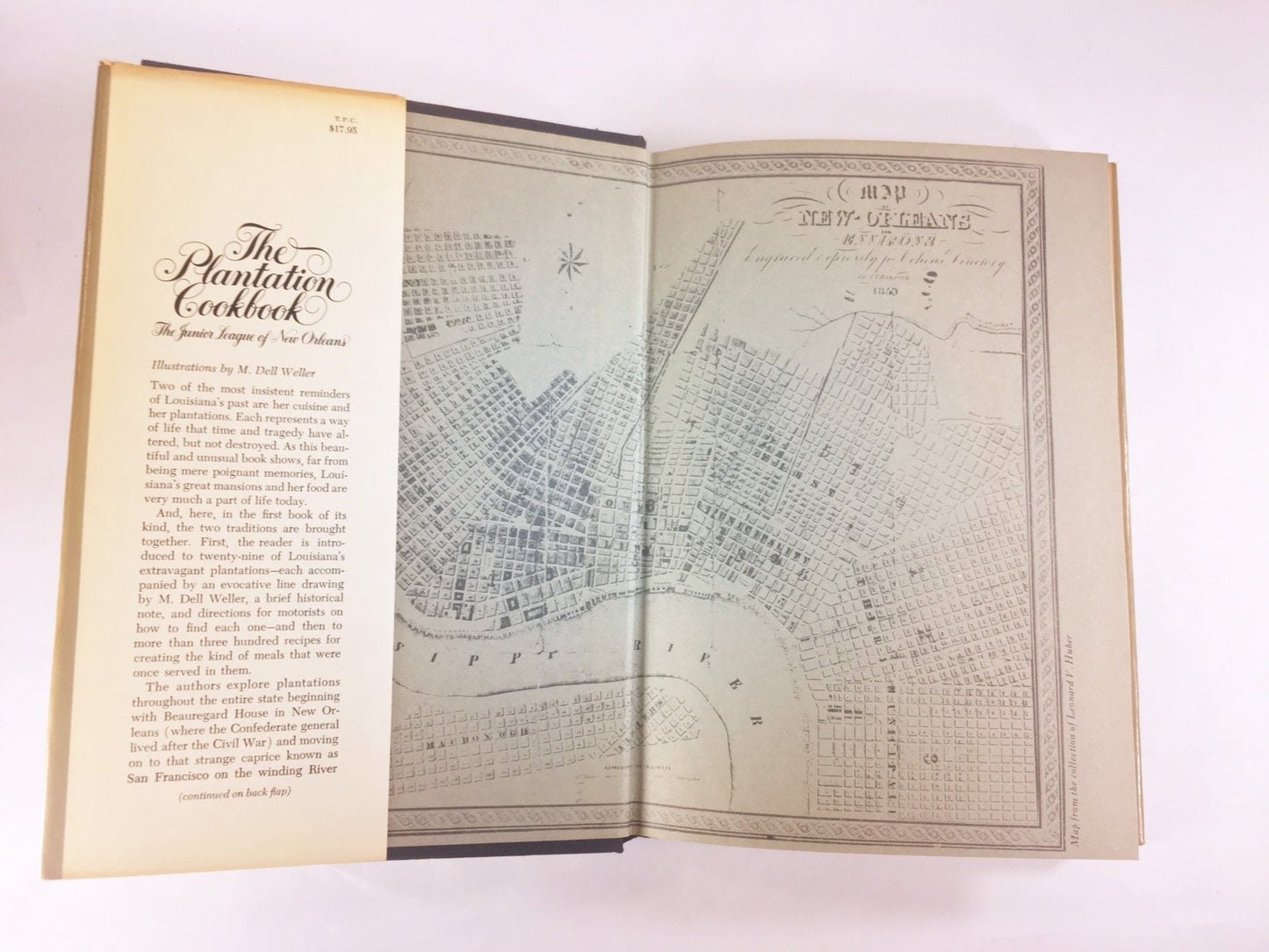 The Plantation Cookbook by the New Orleans Junior League. Vintage Cookbook circa 1972. First Edition. Turtle Soup, Grillades, Shrimp Creole