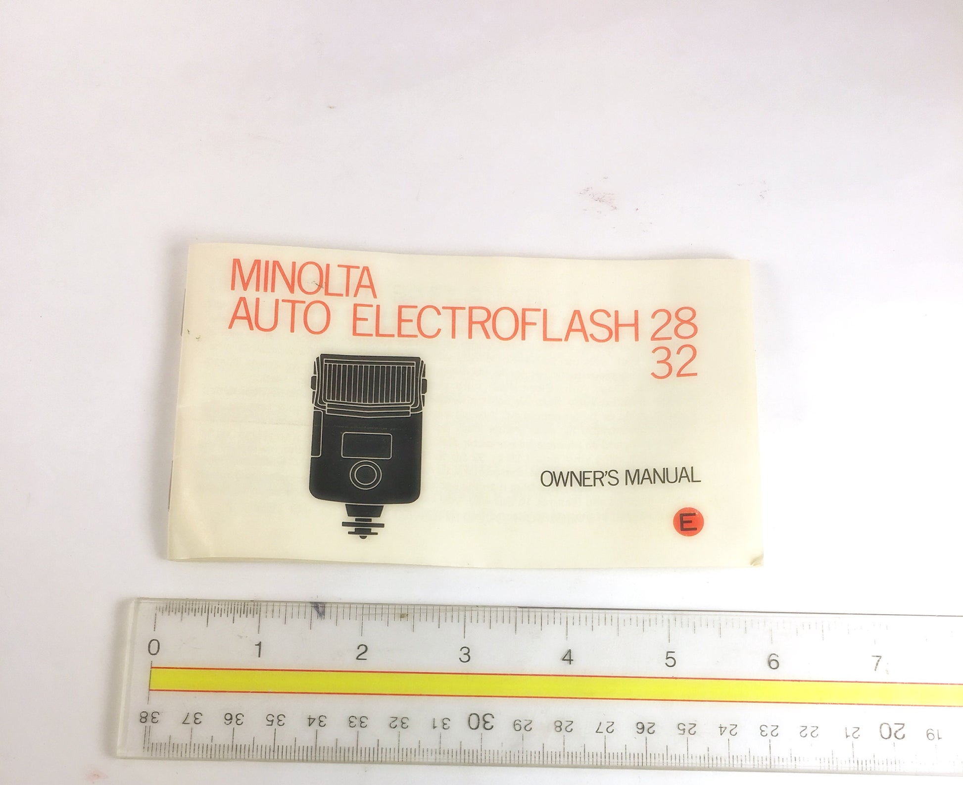 1975 Minolta Masters Auto Electroflash 28 32 owner's camera manual brochure Vintage instruction booklet. Photographer collectible
