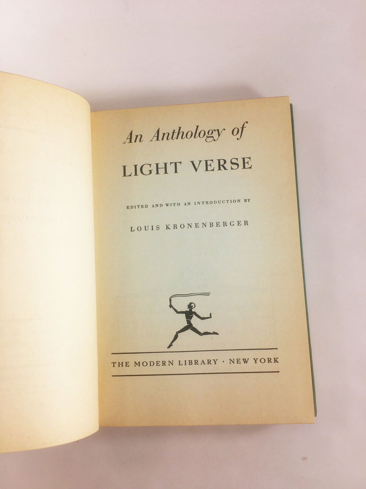1935 Shakespeare, Lord Byron, Oliver Wendell Holmes Anthology of Light Verse Vintage Modern Library book Green home decor