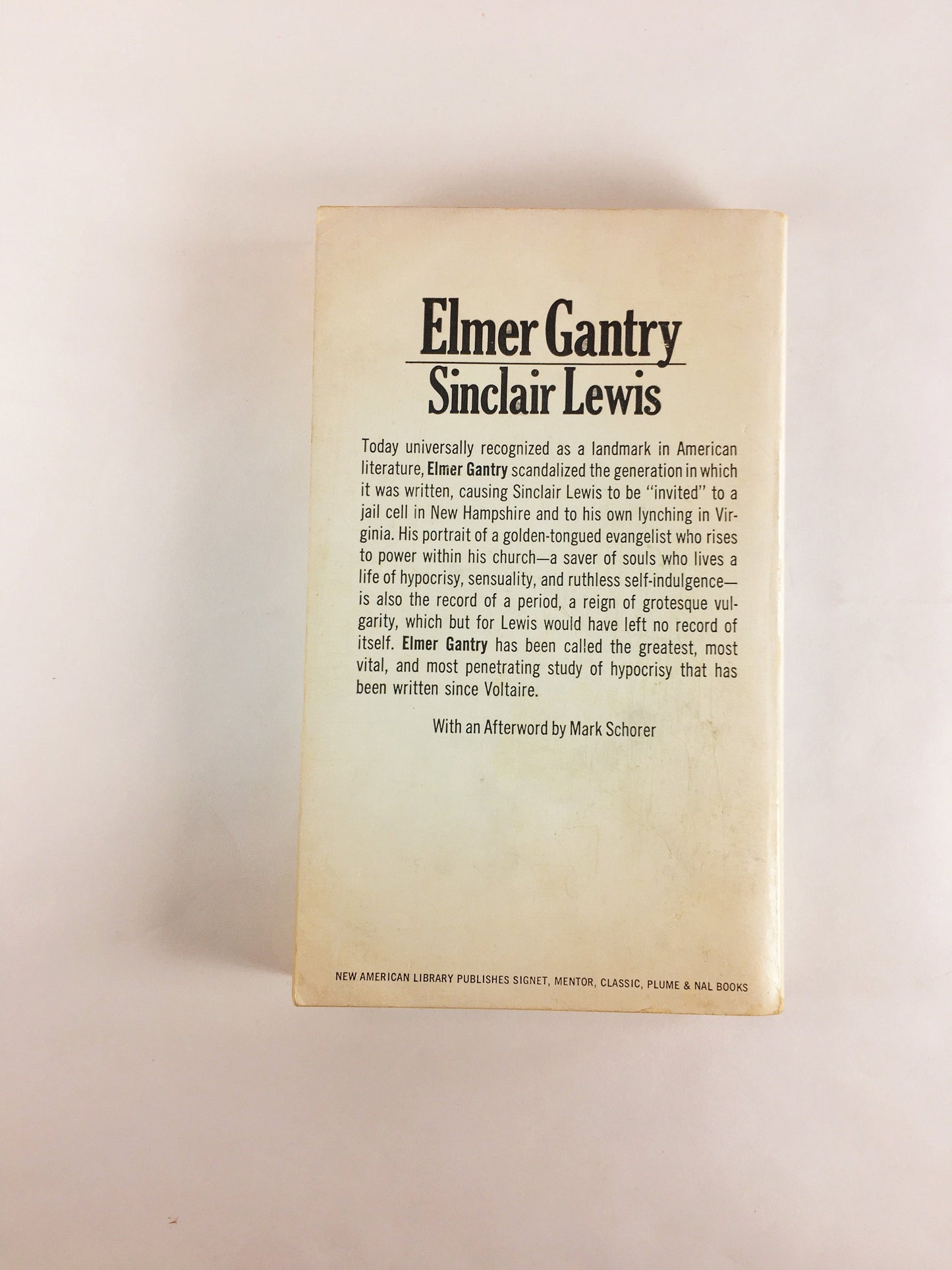 Sinclair Lewis Babbitt Main Street Arrowsmith Elmer Gantry. Vintage paperback books circa 1960s & 1970s.