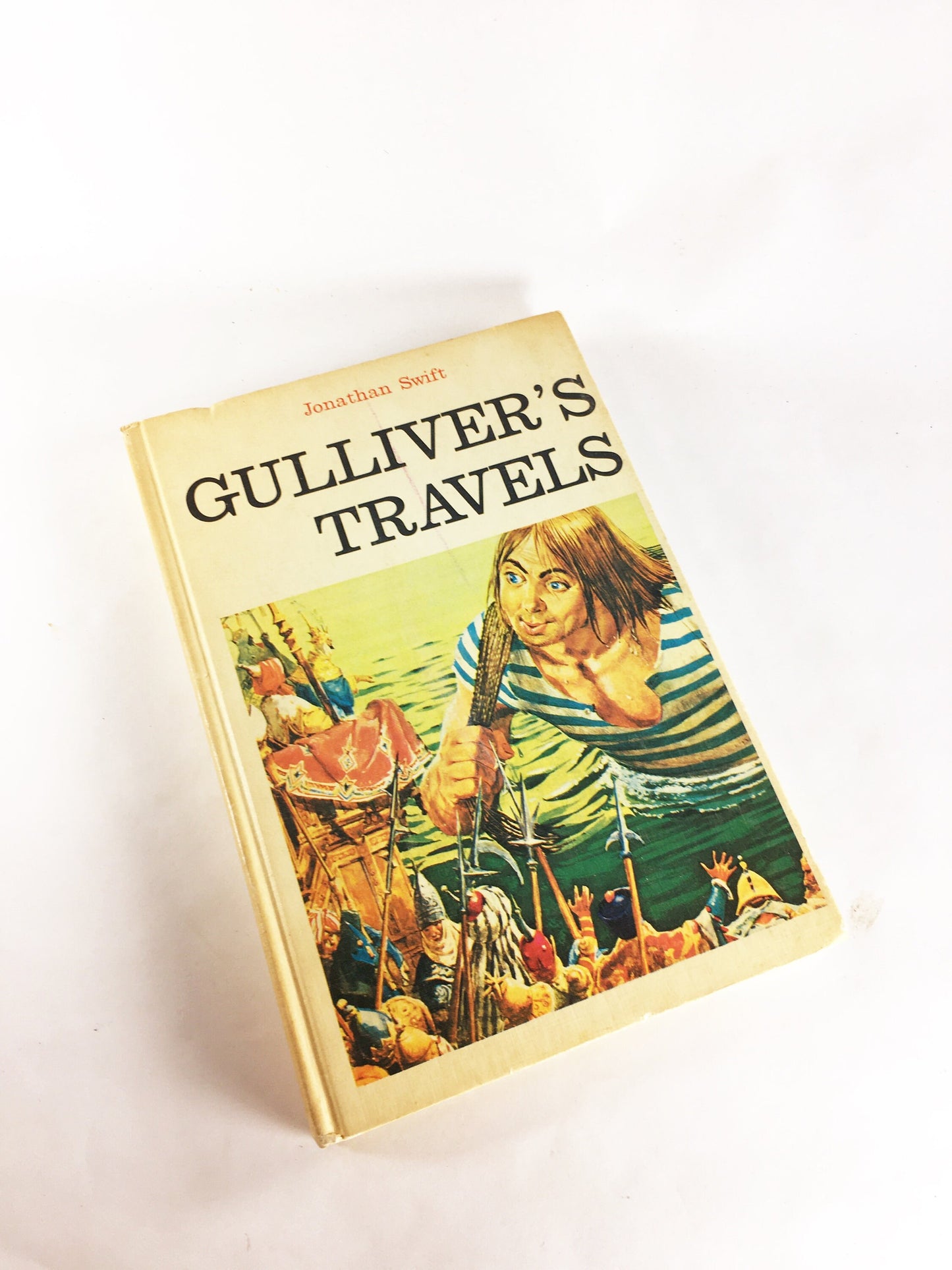 Last of the Mohicans, Tom Sawyer, Gulliver's Travels Vintage Danbury Press children's book circa 1973. Swift, Twain & James Fenimore Cooper