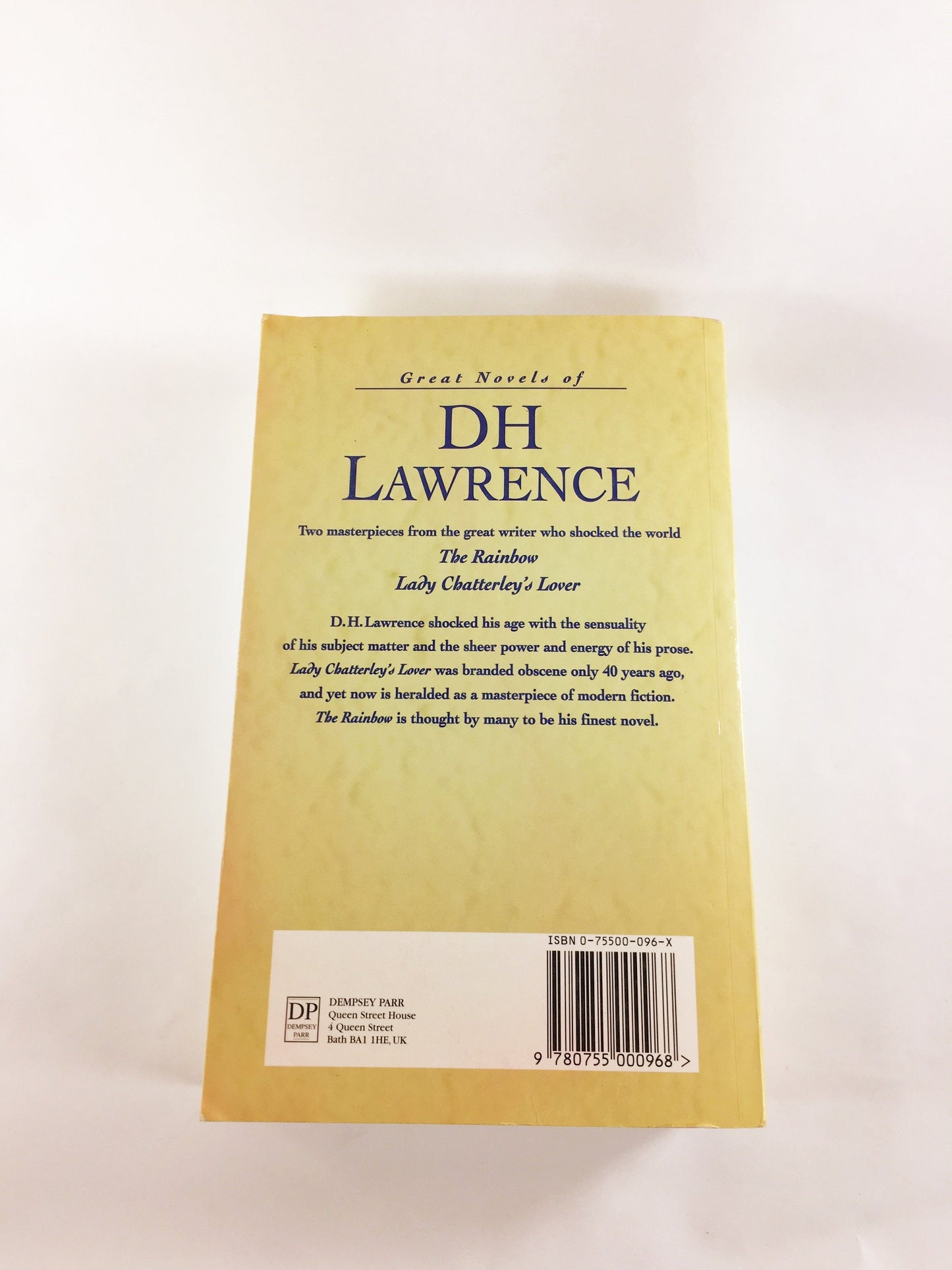 Novels of DH Lawrence vintage paperback book featuring Anna Victrix, Marsh and the Flood, First Love, Man's World. Bitterness of Ecstasy