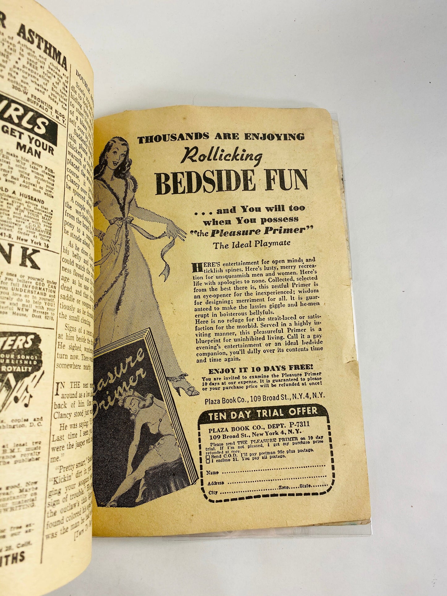 Double-Action Western Number 2, November 1954, volume 22 pulp magazine. Secret of the Badlands, Trading Post. Robert Lowndes, GW Barrington