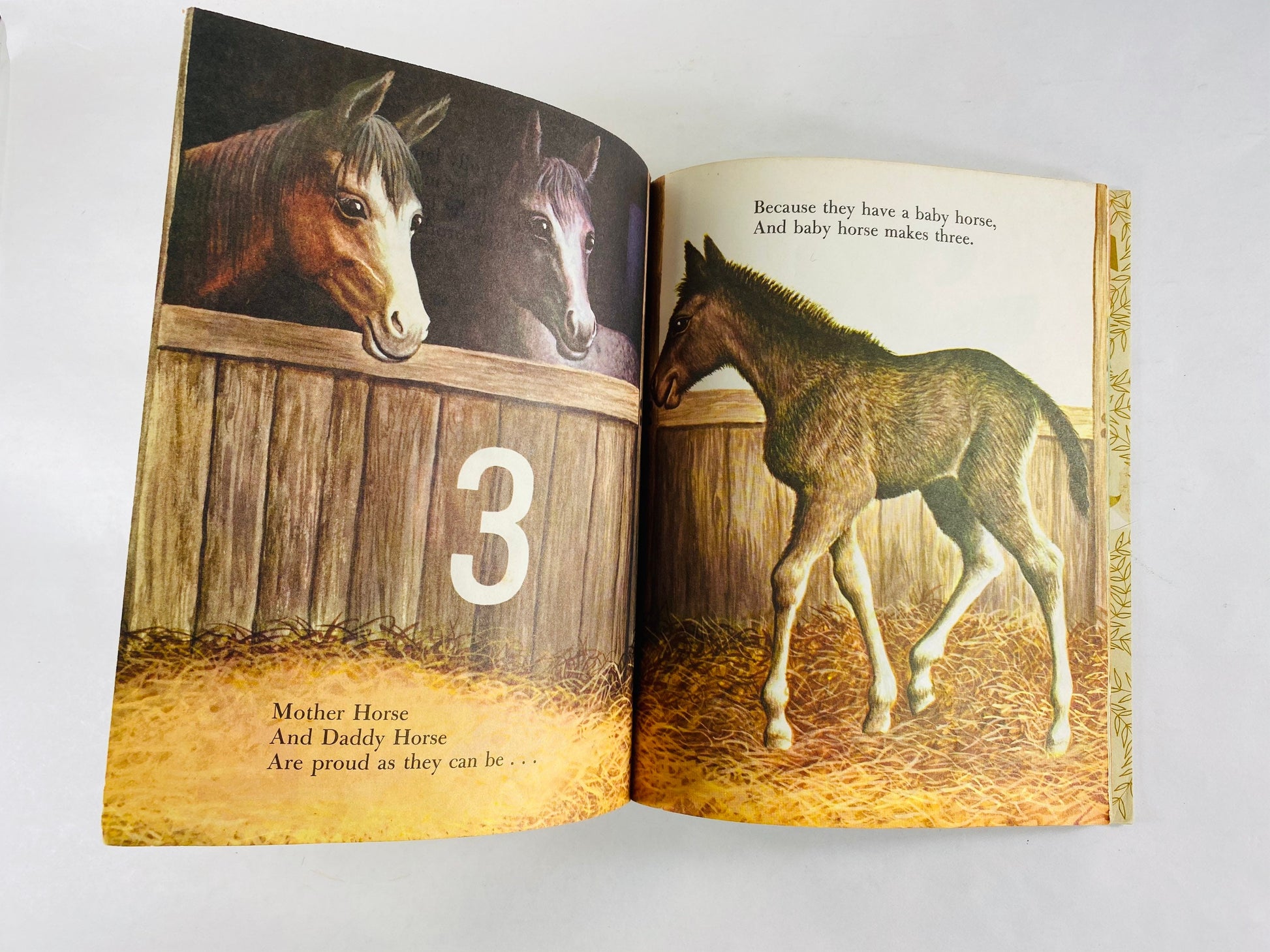 1985 My First Counting Book illustrates by Garth Williams. Little Golden Book. Vintage children's book Lilian Moore