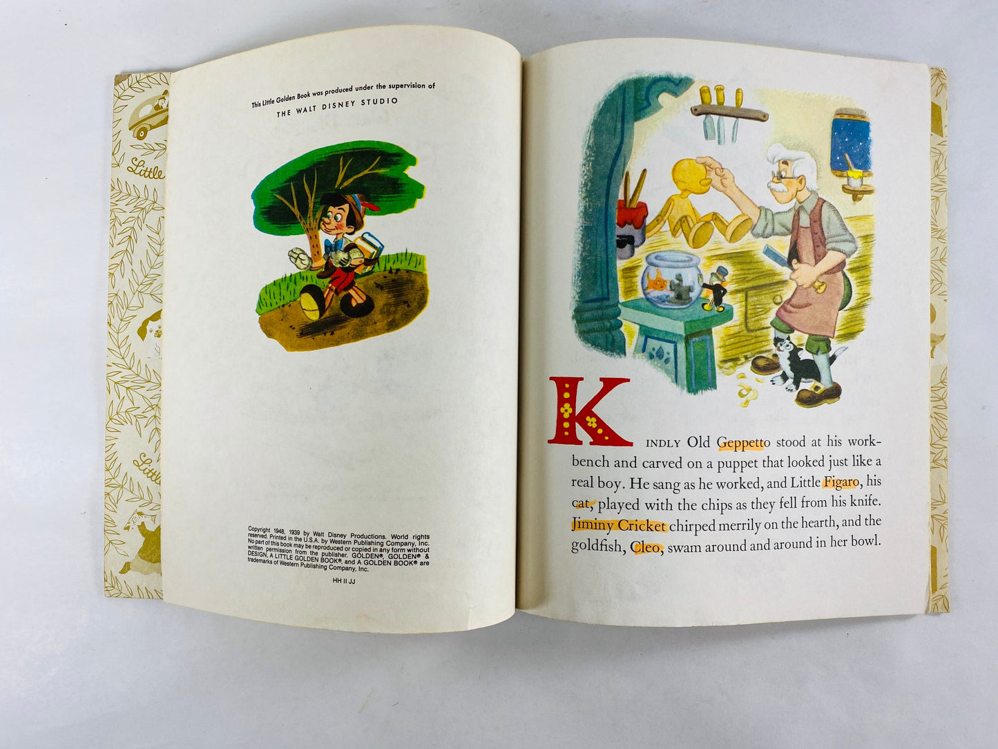 1980 Pinocchio Little Golden Book Walt Disney illustrations children’s stocking stuffer at home reading. Bedtime stories