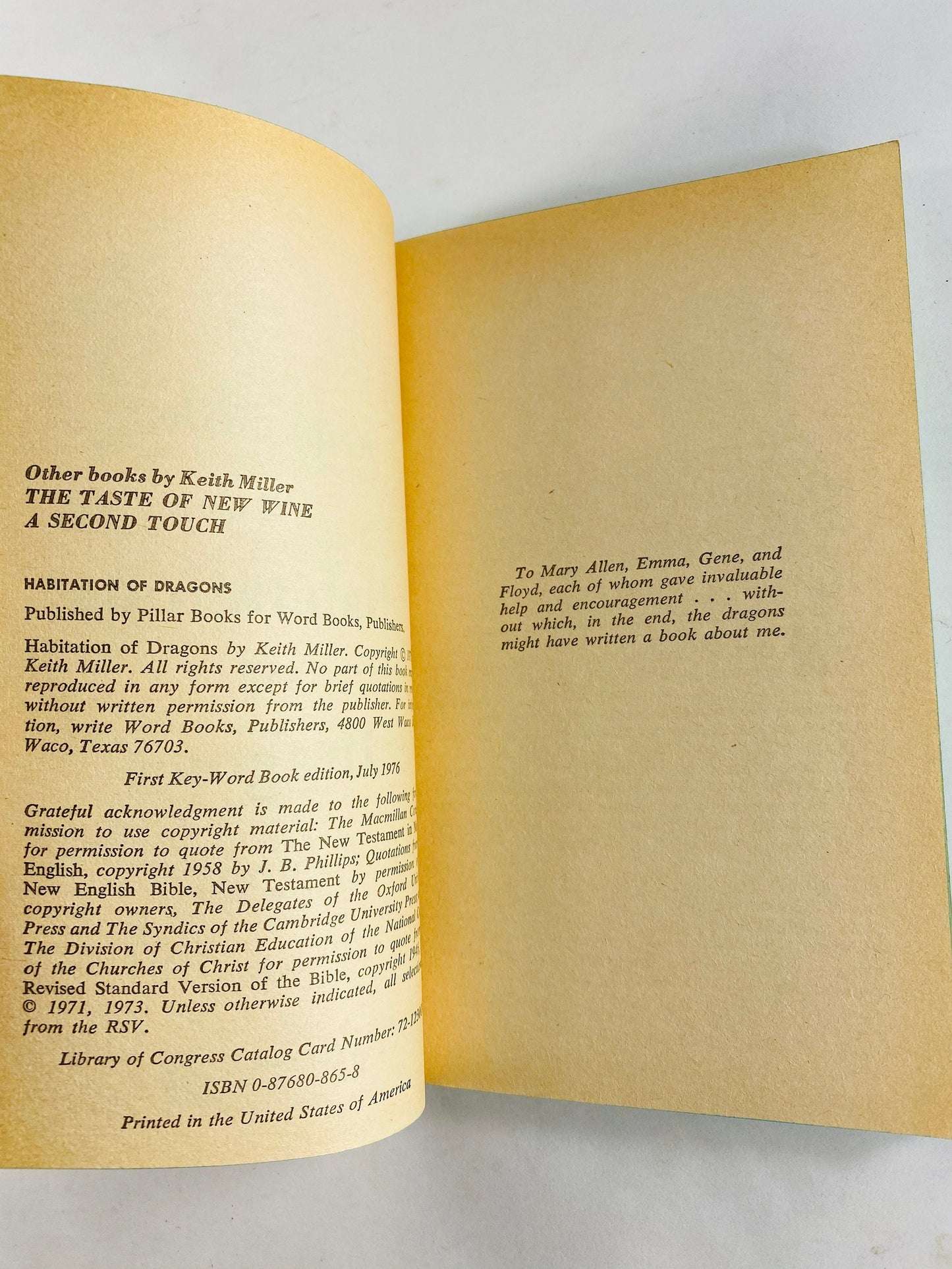 1976 Habitation of Dragons vintage paperback book about defeating feelings of loneliness and insecurity through Christianity. Keith Miller