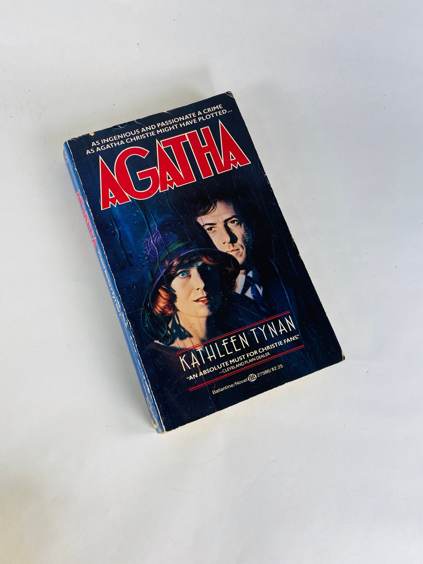 Vintage Agatha Christie paperback book. EARLY murder mystery crime Double Sin Mysterious Affair Hickory Death on Nile Mystery Blue Train