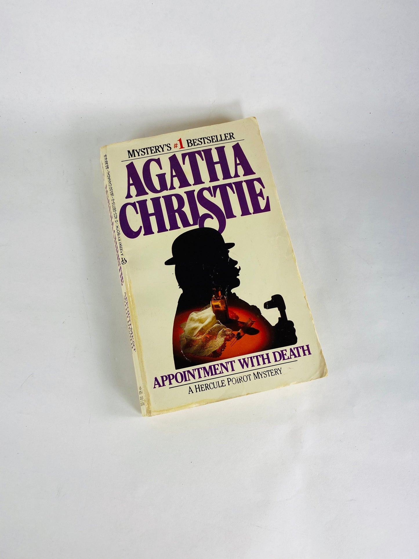 Vintage Agatha Christie paperback book. EARLY murder mystery crime Double Sin Mysterious Affair Hickory Death on Nile Mystery Blue Train