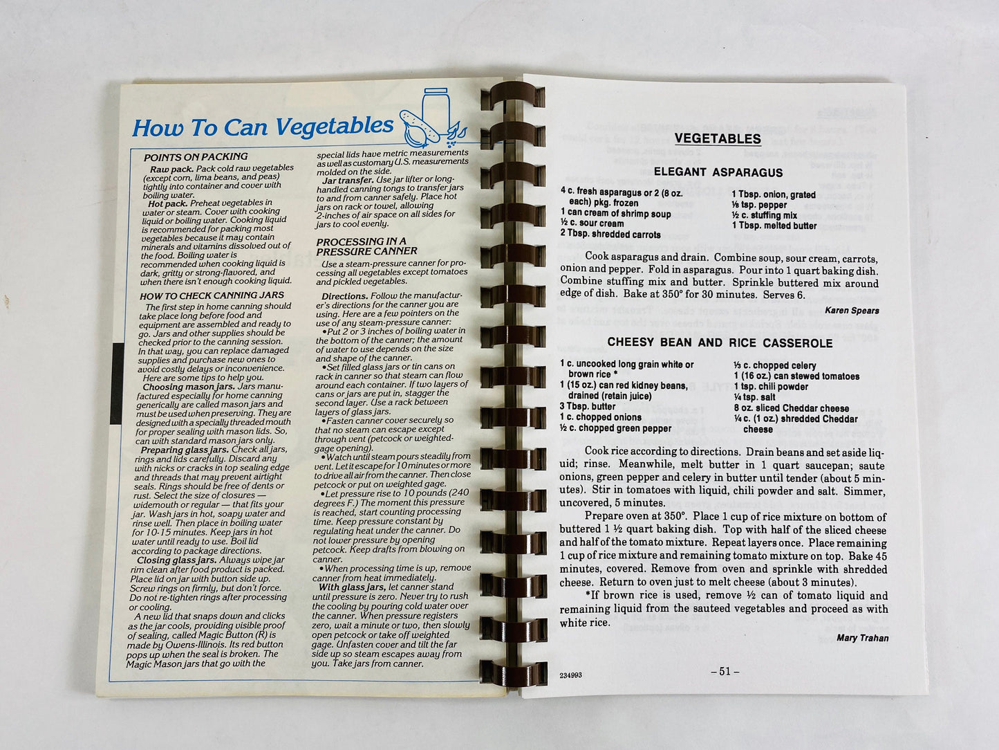 Treasured Recipes vintage cookbook by the Oak Meadow United Methodist Women circa 1993. Methodist stew, bavarian beef, chicken mousse