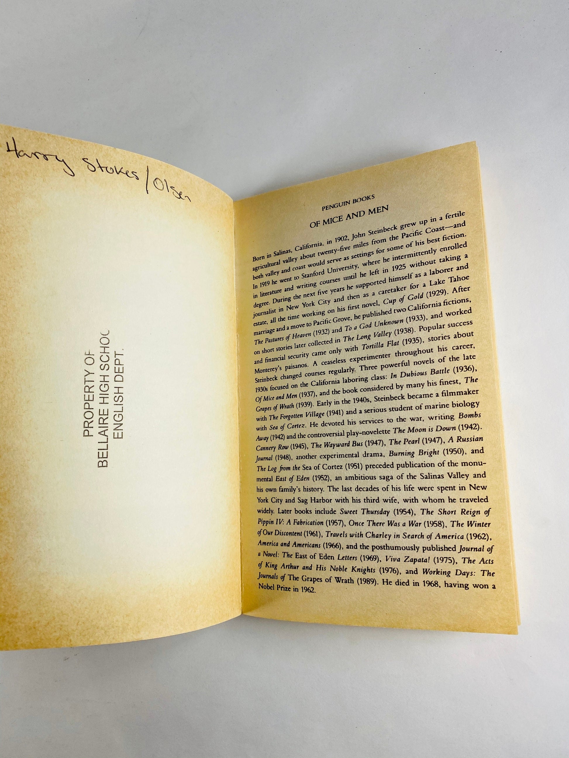 John Steinbeck Travels with Charley, The Pearl, Of Mice & Men, Wayard Bus. Vintage paperback book Penguin Bantam