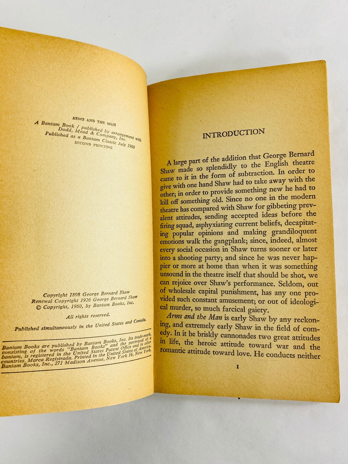 George Bernard Shaw vintage Bantam paperback book Arms and the Man circa 1960 Witty romantic love triangle with an irreverent twist.