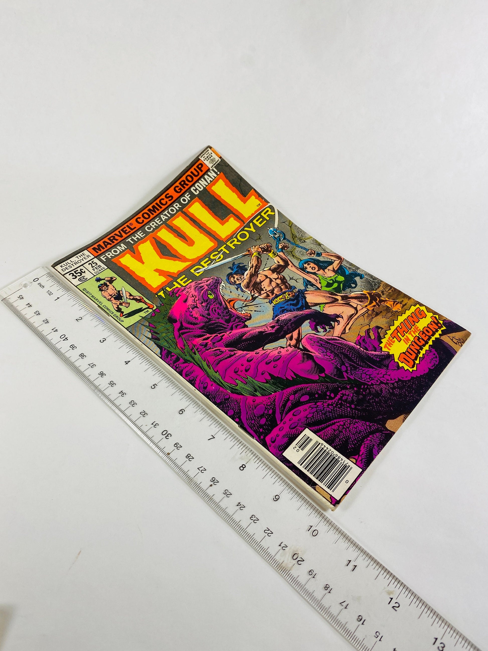 Kull the Destroyer Marvel Comics #25 1977 vintage comic book by Stan Lee. The Thing in the Dungeon from the creator of Conan