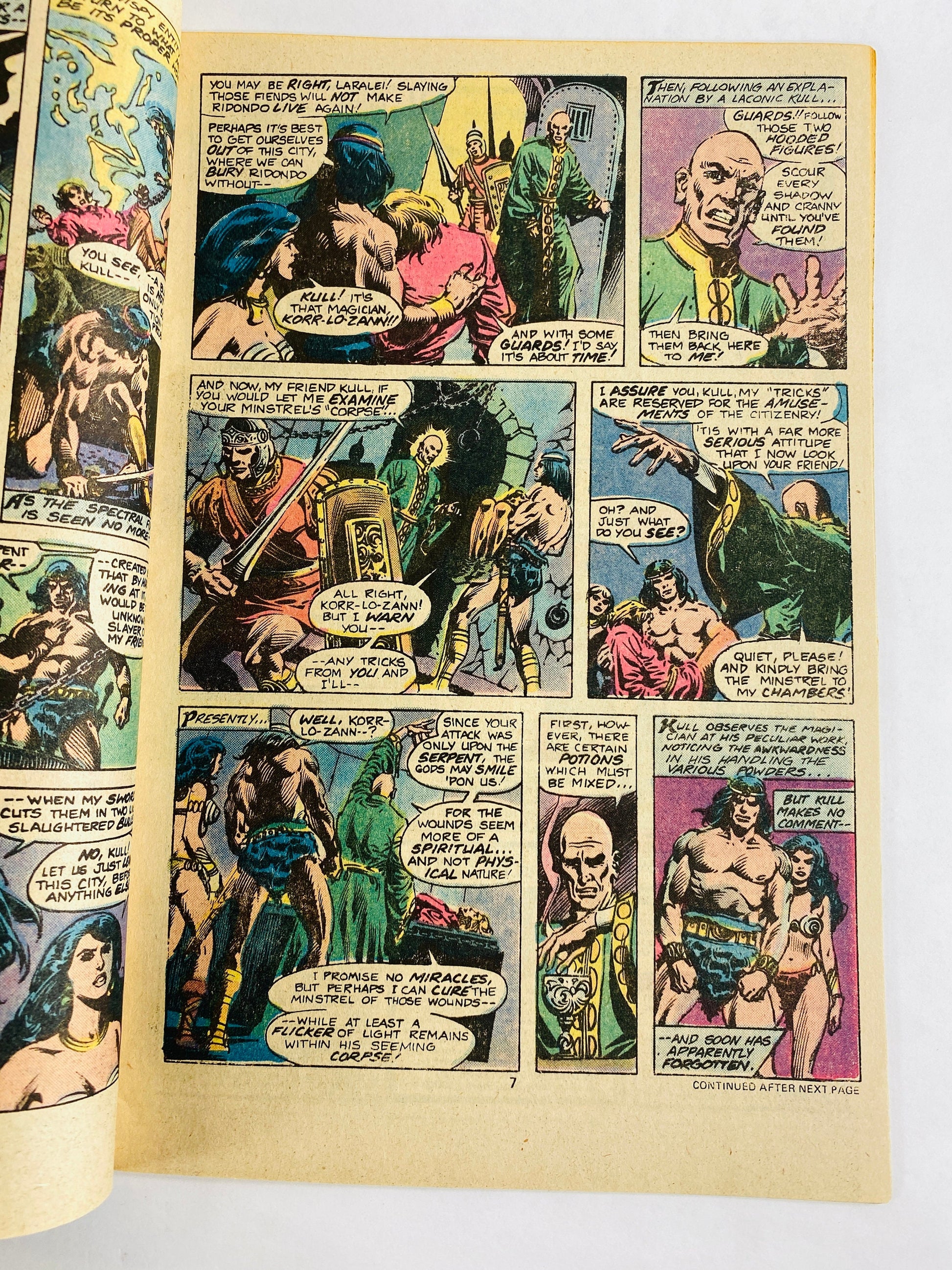 Kull the Destroyer Marvel Comics #25 1977 vintage comic book by Stan Lee. The Thing in the Dungeon from the creator of Conan