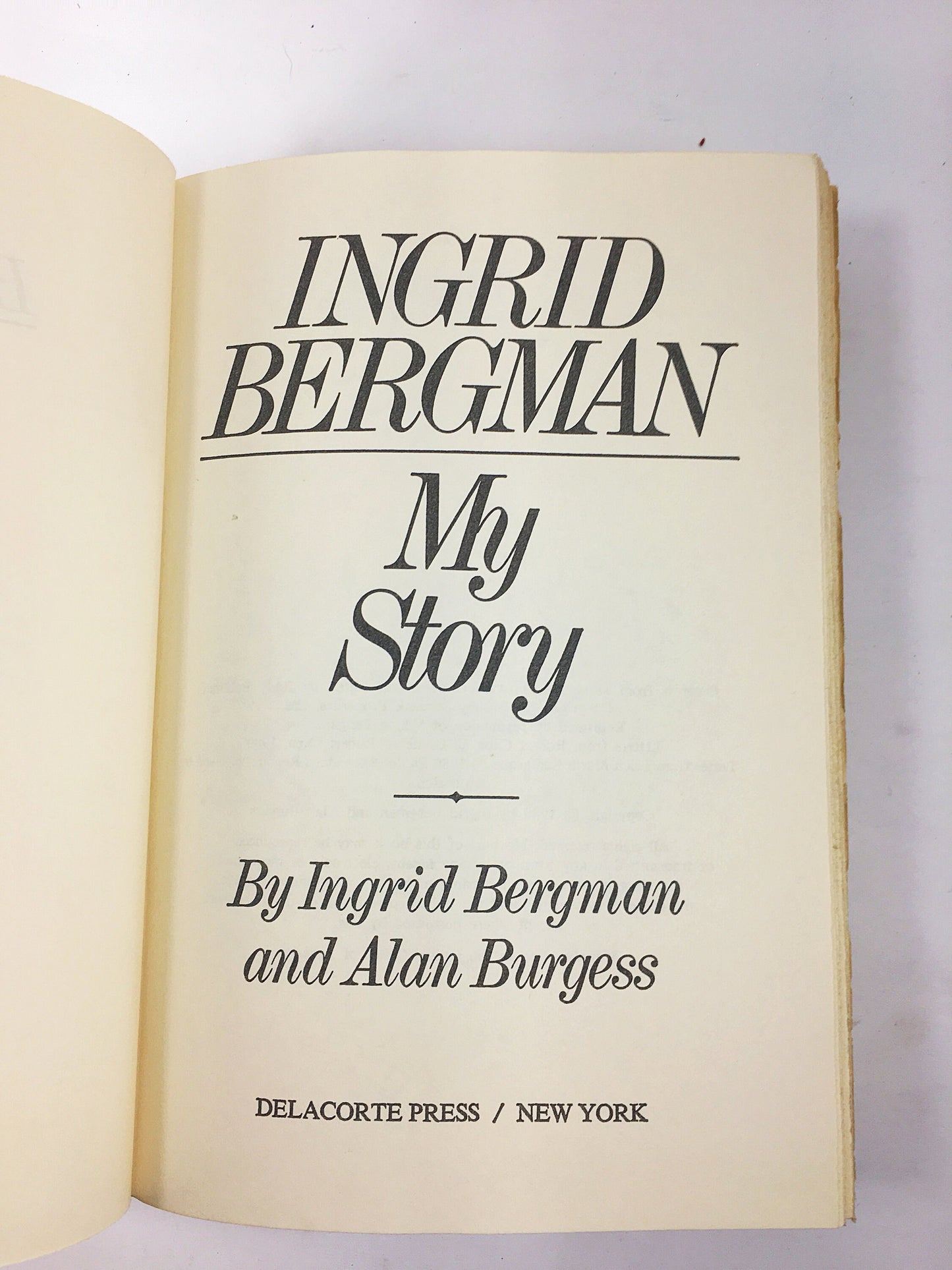 Ingrid Bergman, My Story. Vintage biography circa 1980. Exposé about Ingrid Bergman, Hollywood's greatest leading actress. Book gift