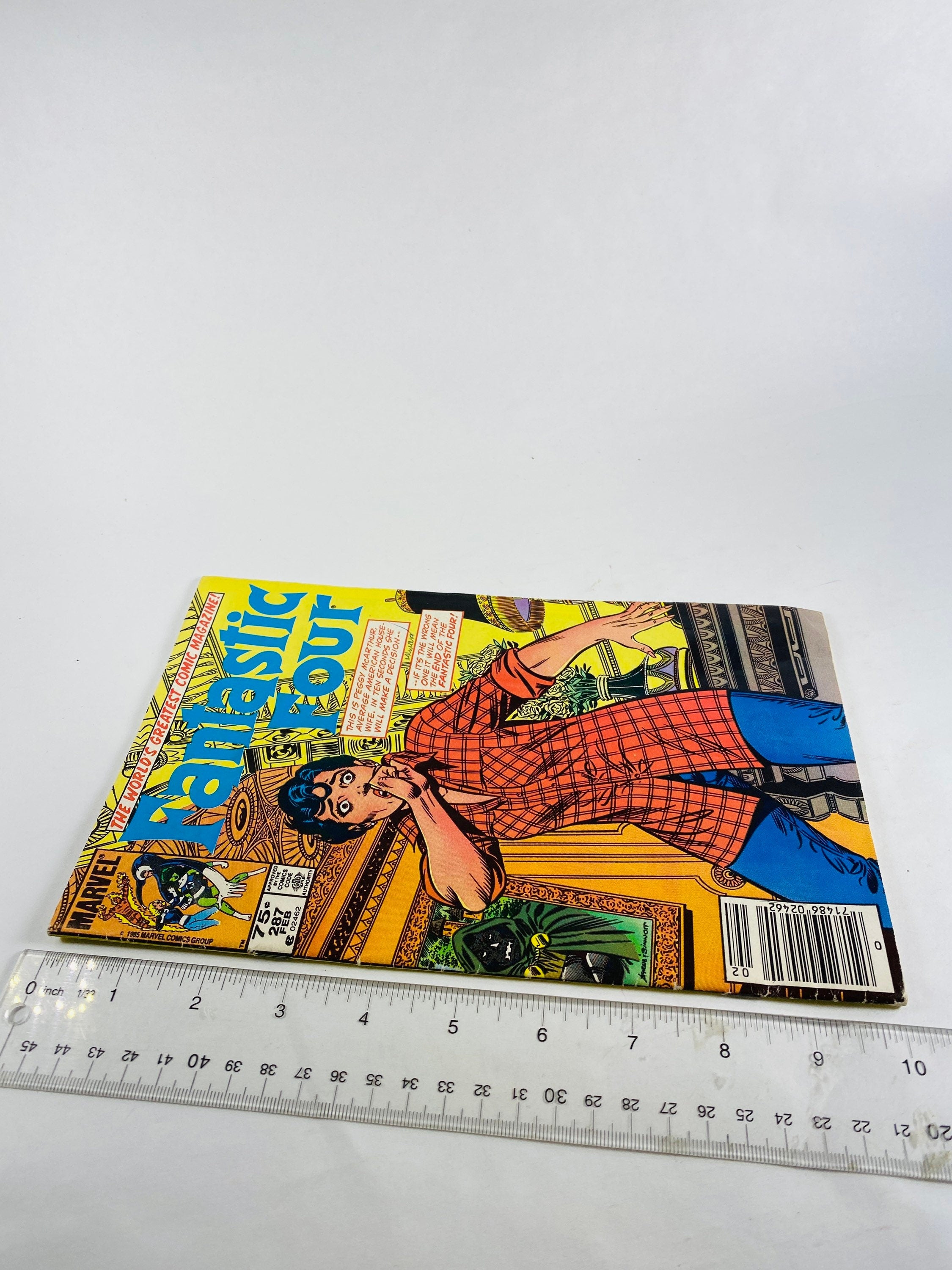 Fantastic Four 30 outlet Vintage Marvel Comic