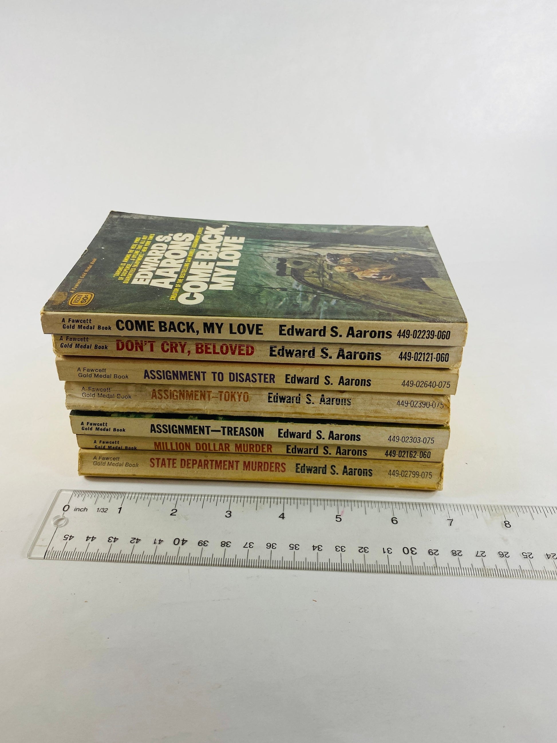 Vintage Edward S Aarons paperback book 1950s xxx erotica smut murder mystery crime fiction pulp State Department Treason Assignment Murders