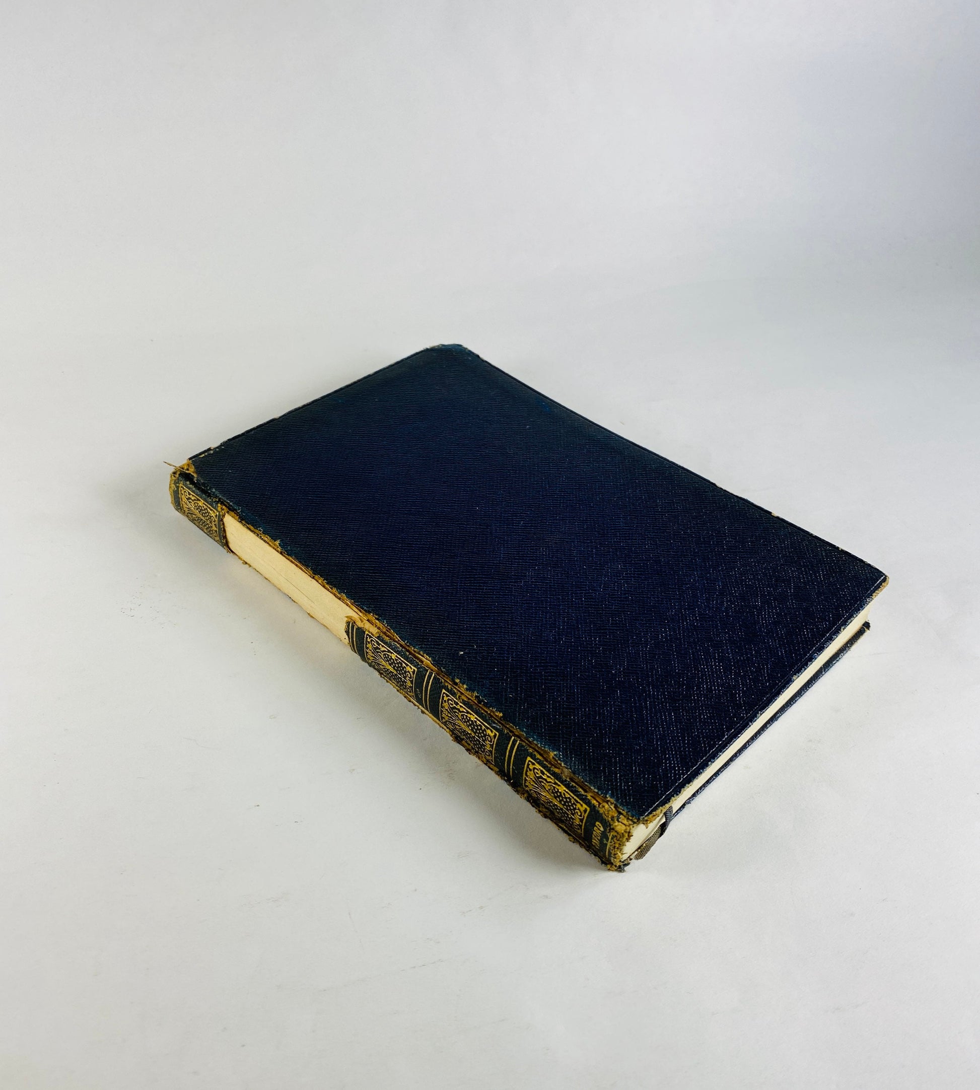 1926 John Keats Oxford University Poetical Works Romantic vintage poetry book with blue leather, embossed in gold, printed on India paper