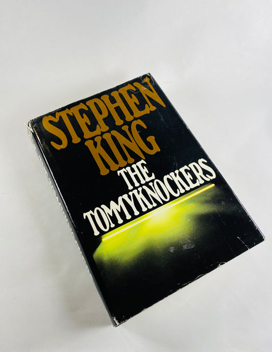 Tommyknockers FIRST EDITION vintage book by Stephen King circa 1987. Horror story about a writer in New England Hell.