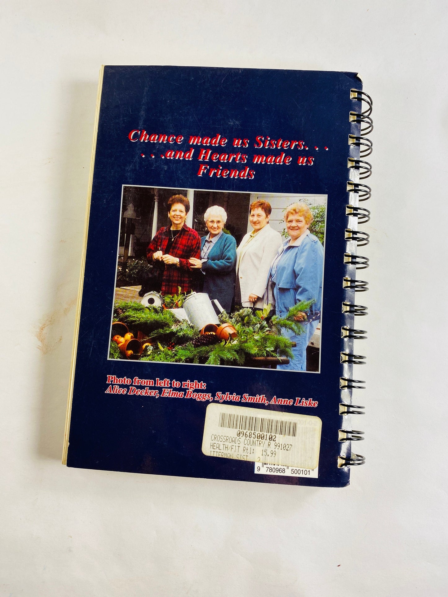 Crossroads Country Recipes Basics & Menus vintage FIRST EDITION cookbook by Itterman Sisters circa 1998 Biscuits corn bread Jello Cheesecake