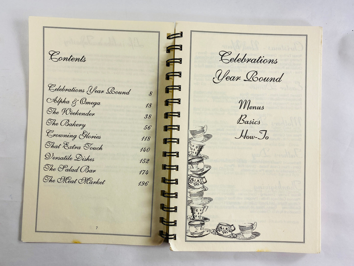Crossroads Country Recipes Basics & Menus vintage FIRST EDITION cookbook by Itterman Sisters circa 1998 Biscuits corn bread Jello Cheesecake