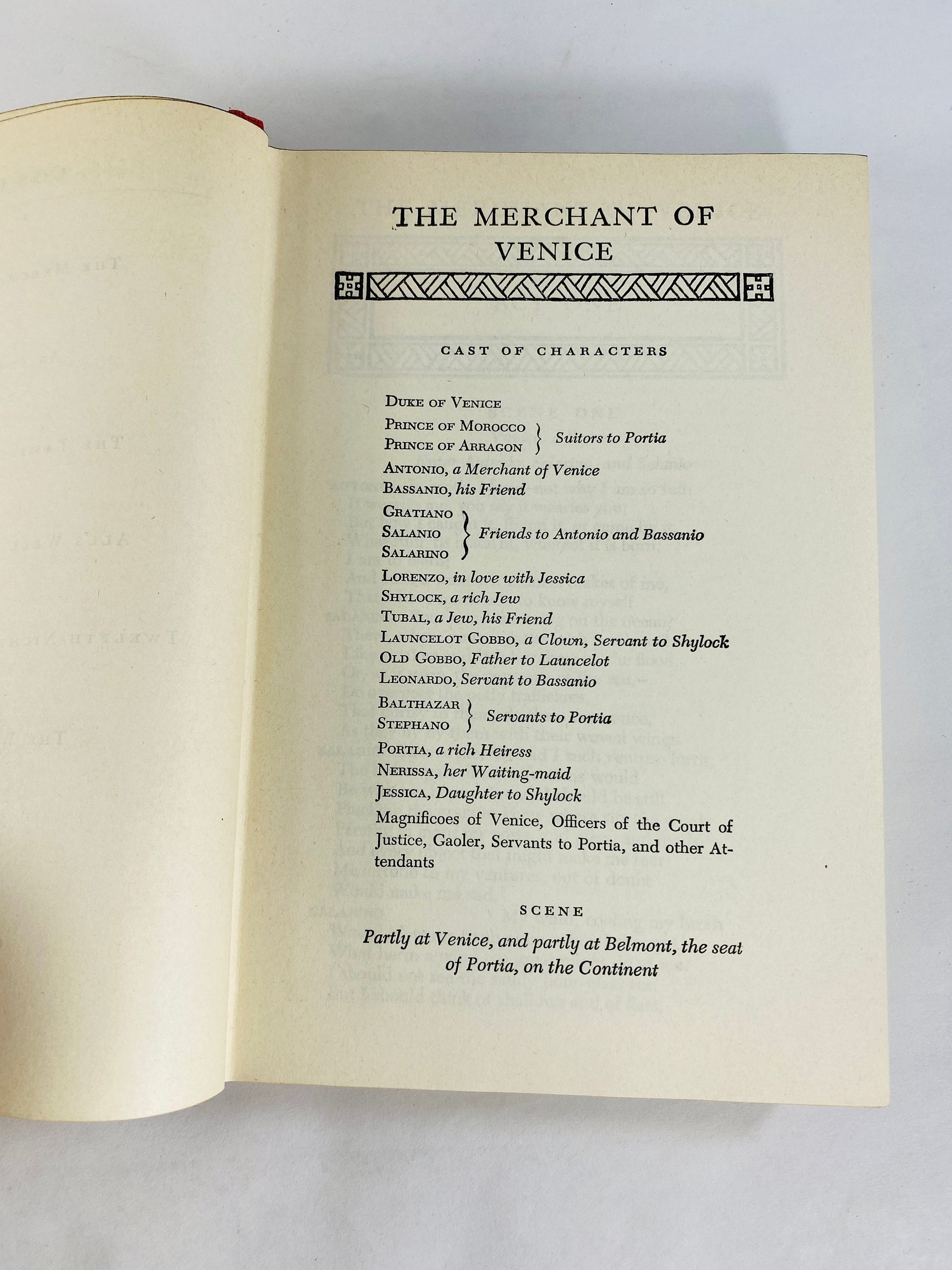 1952 Shakespeare Comedies Vintage Modern Library book with dust jacket Taming of the Shrew, Merry Wives of Windsor, Much Ado About Nothing