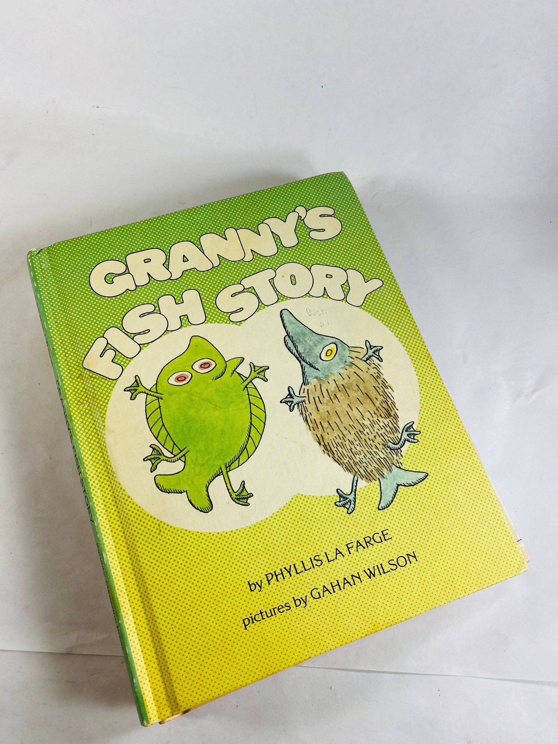 Vintage Parents Magazine books circa 1970s Weekly Reader Fish Dinner Jan Wahl Bear Granny Septimus Bean Talking Turnip Alligators Song