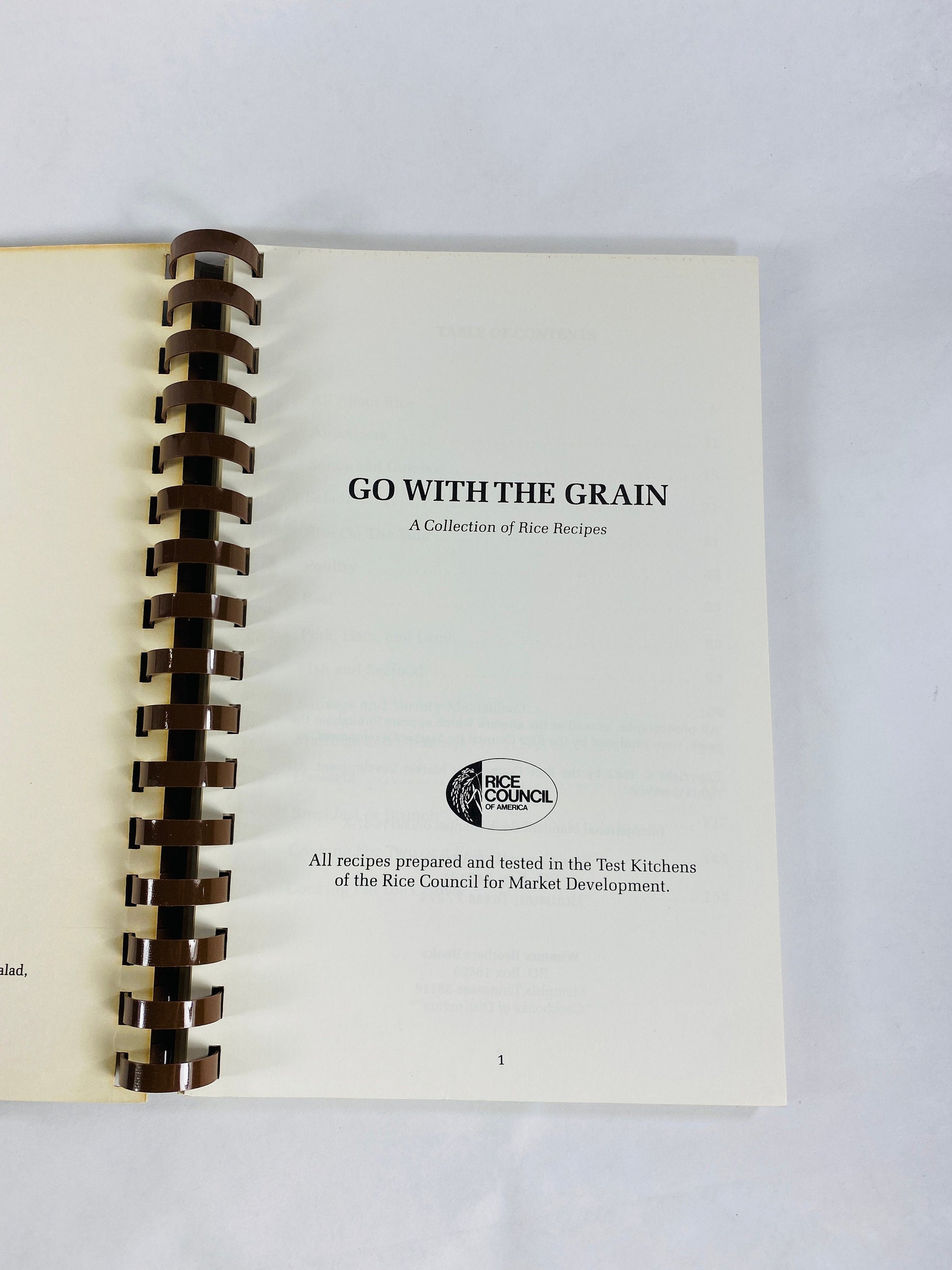 Go with the Grain rice Recipes Vintage cookbook circa 1982 Cajun Jambalaya. stuffings, dressings jardin, casseroles