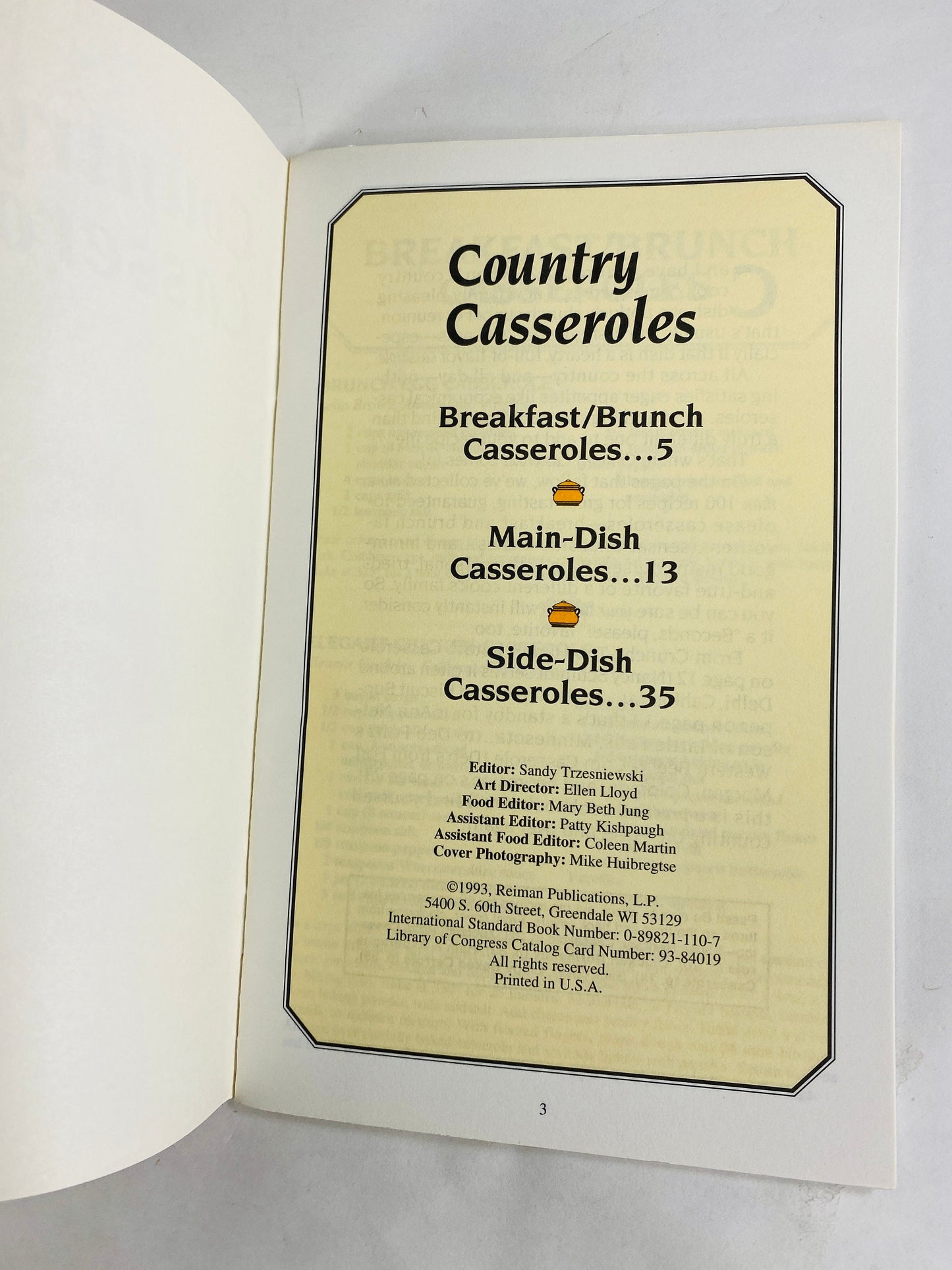 Country Casseroles Vintage cookbook booklet with unusual and traditional breakfast brunch, main and side dish recipes Egg Souffle seafood