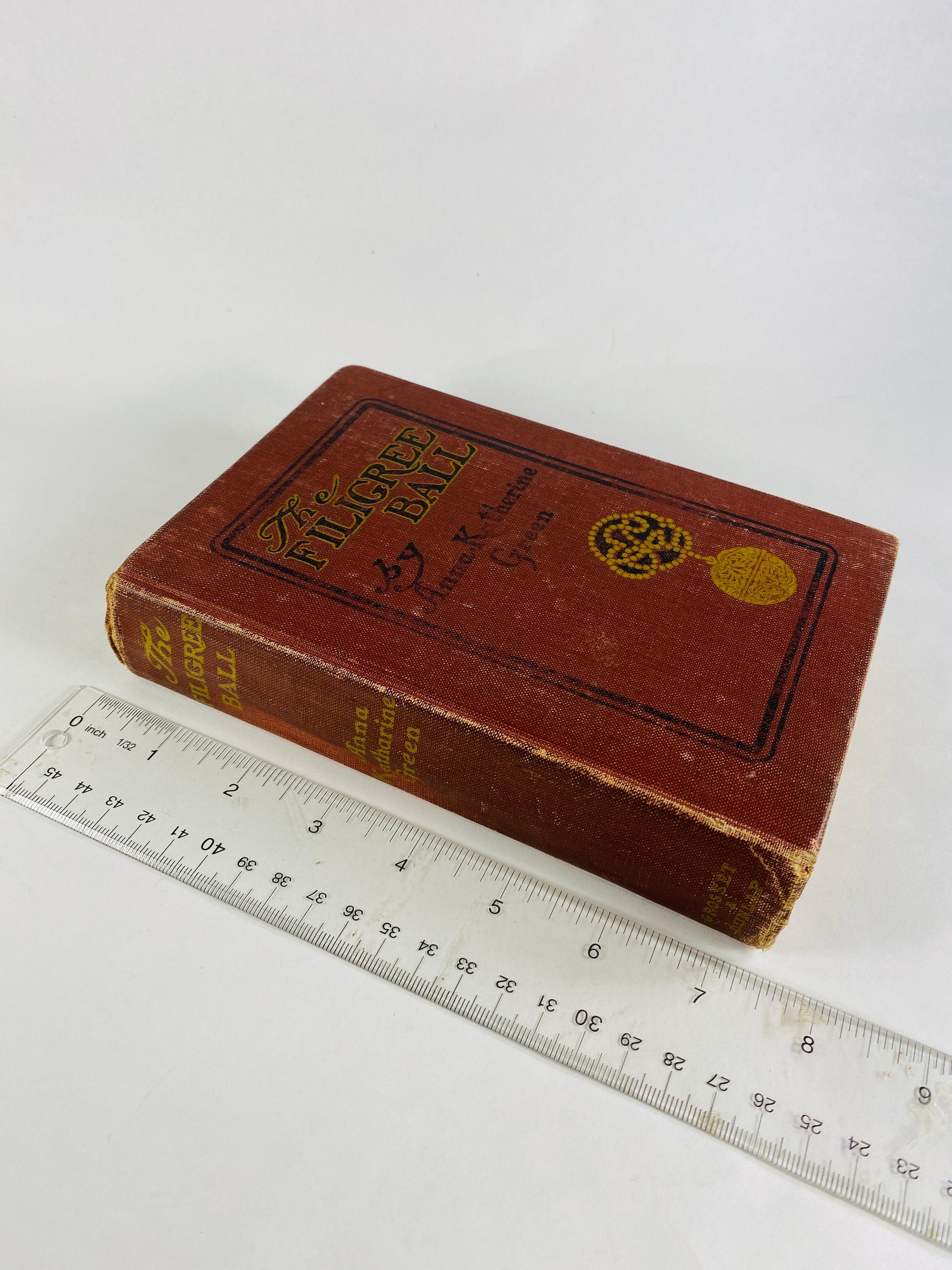 1903 Filigree Ball Anna Katharine Green vintage book of murder at a lavish wedding at an ancestral property and the mystery behind it