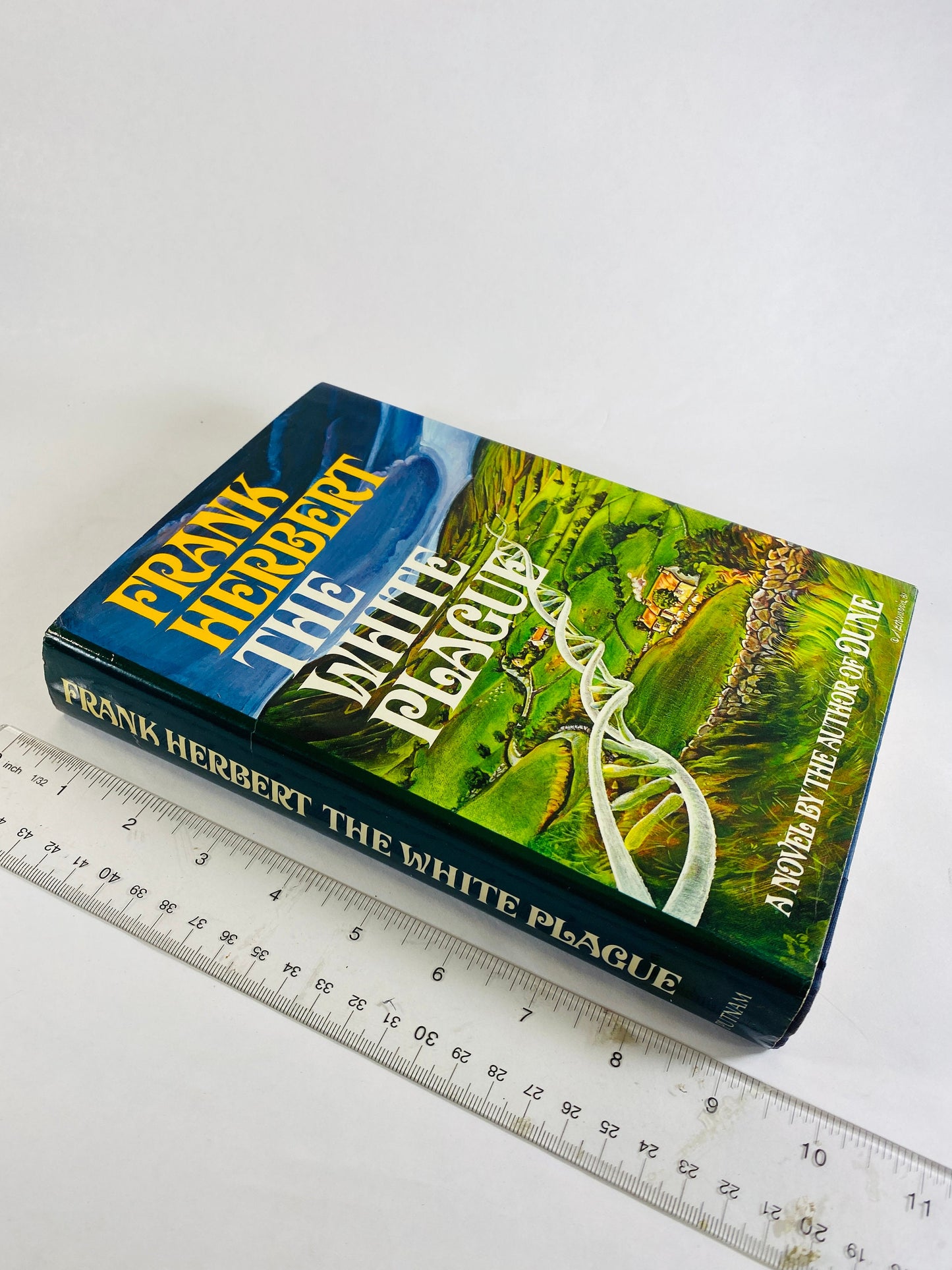 White Plague Vintage book by Frank Herbert author of Dune circa 1982. Madman unleashes a terrible plague upon the human race.