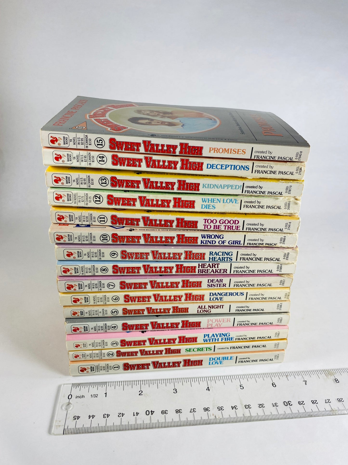 Sweet Valley High vintage paperback books circa 1988 by Francine Pascal Twins Elizabeth Jessica Wakefield vol 1-15