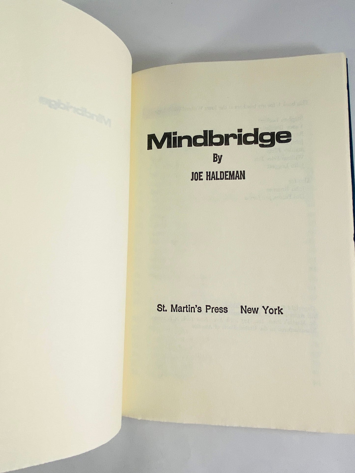 1976 Mindbridge by Joe Haldeman vintage scifi book about the discovery of a remarkable alien technology light years from Earth