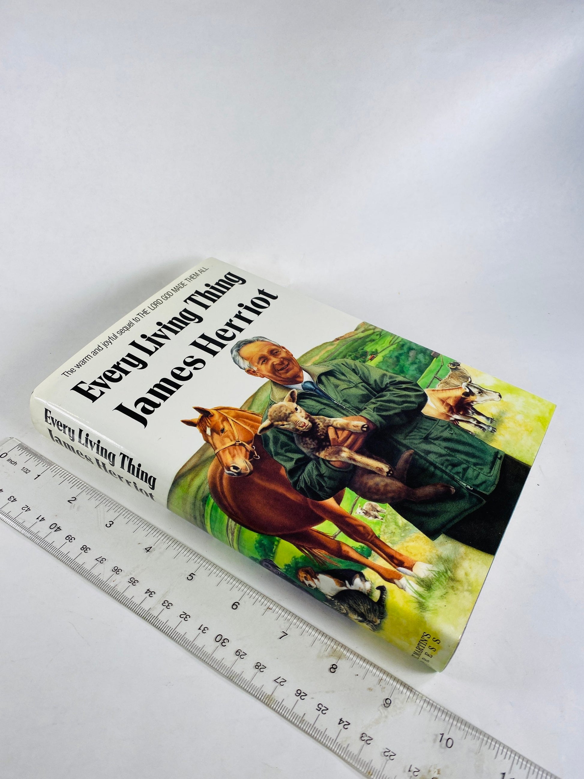 All Creatures Big & Small Wise Wonderful Every Living Thing James Herriot 1992 BBC vintage British book gift Veterinarian Heriot