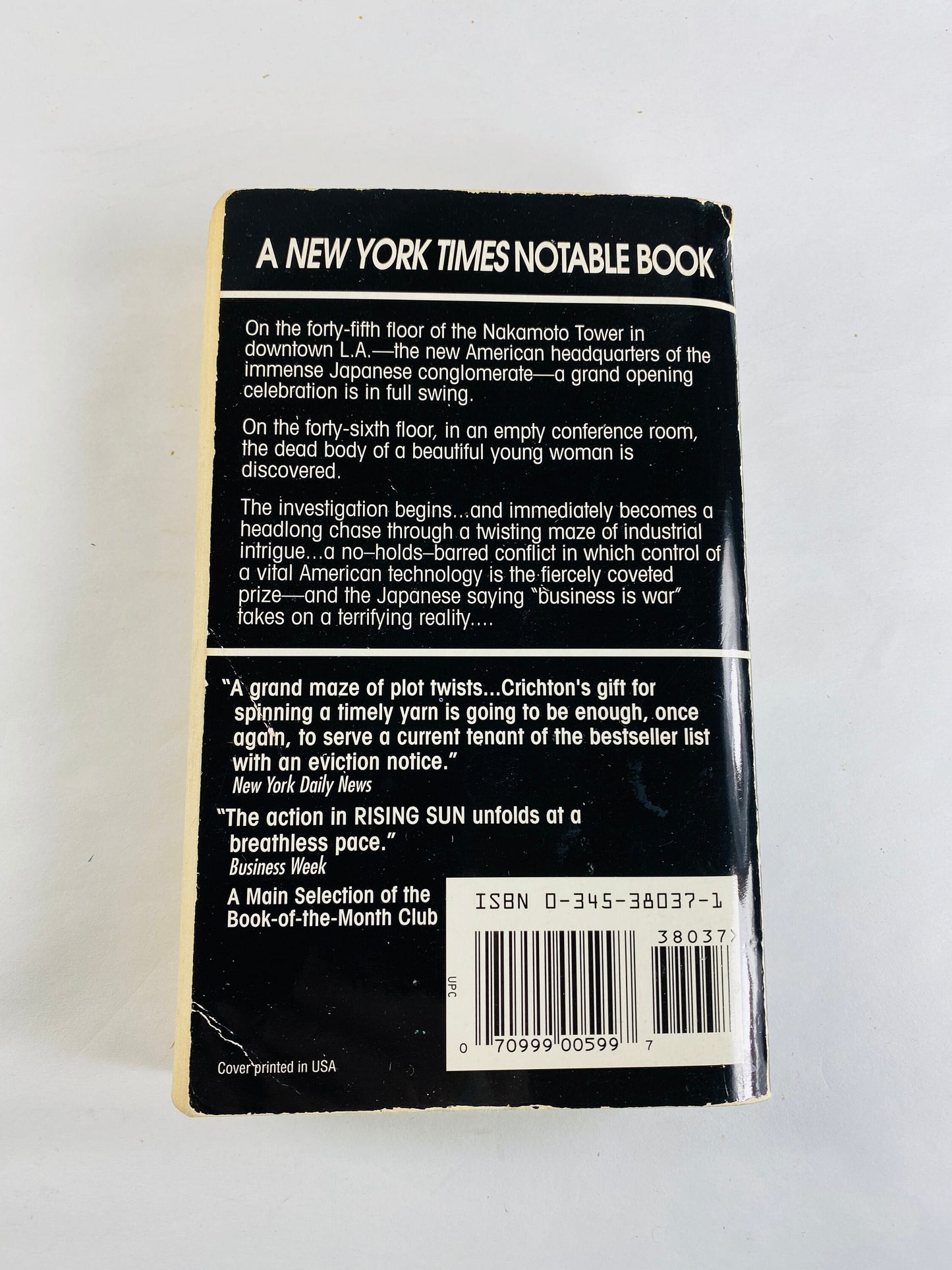 1993 Rising Sun by Michael Crichton vintage paperback book set in Japan business moguls compete for control of the electronics industry