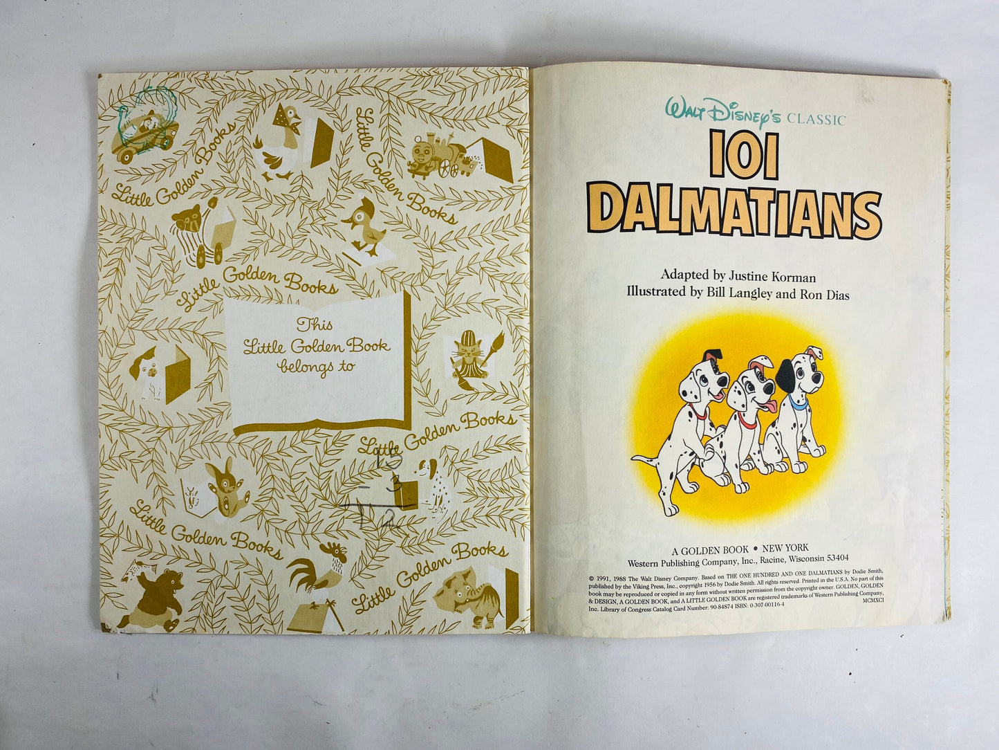 1991 Vintage Walt Disney 101 Dalmations Little Golden Book circa 1991. Elementary school toddler young child beginning reader.