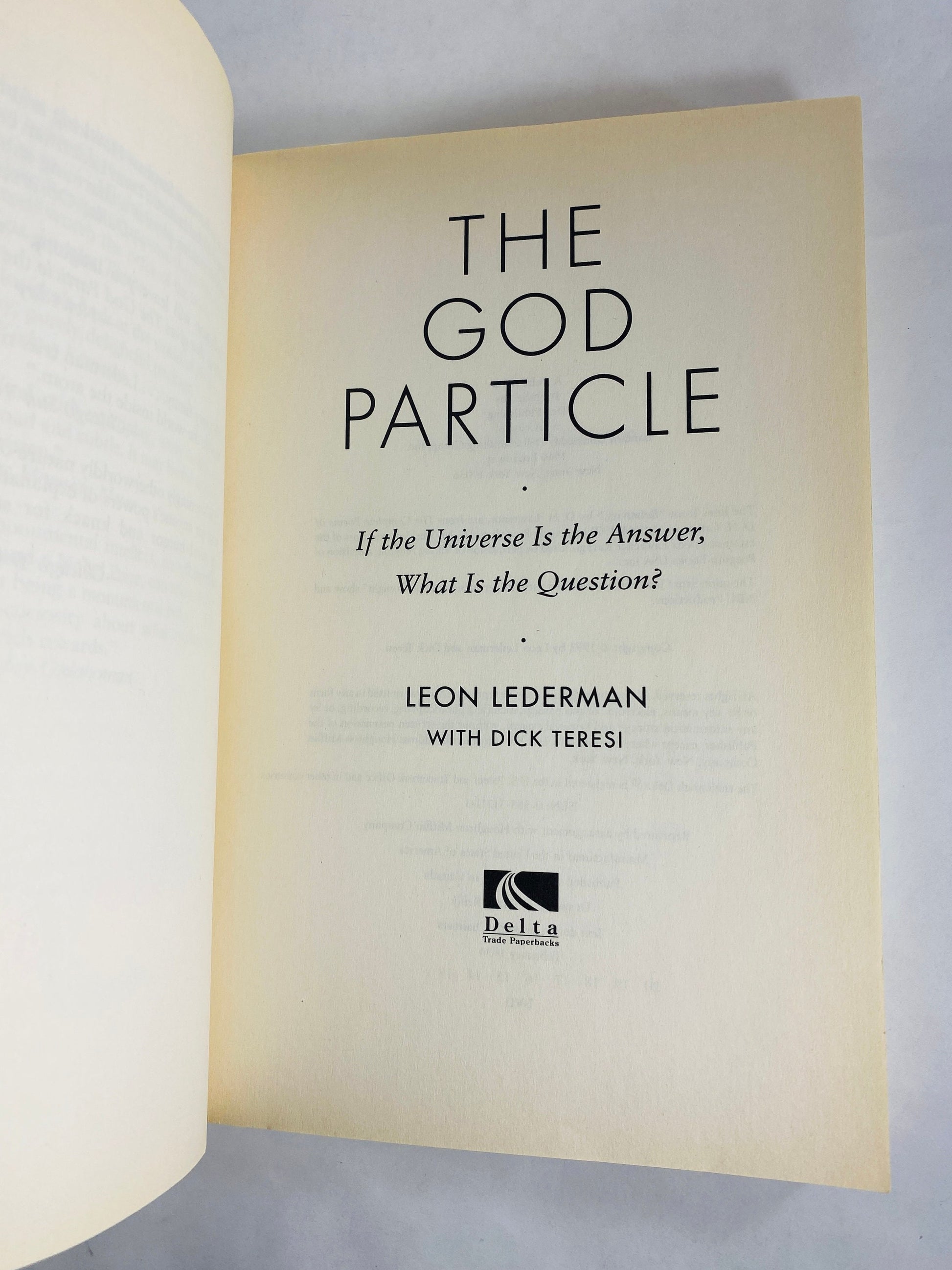 God Particle vintage paperback book by Leon Lederman circa 1994 about the eureka moments that brought us the secrets of the universe Science