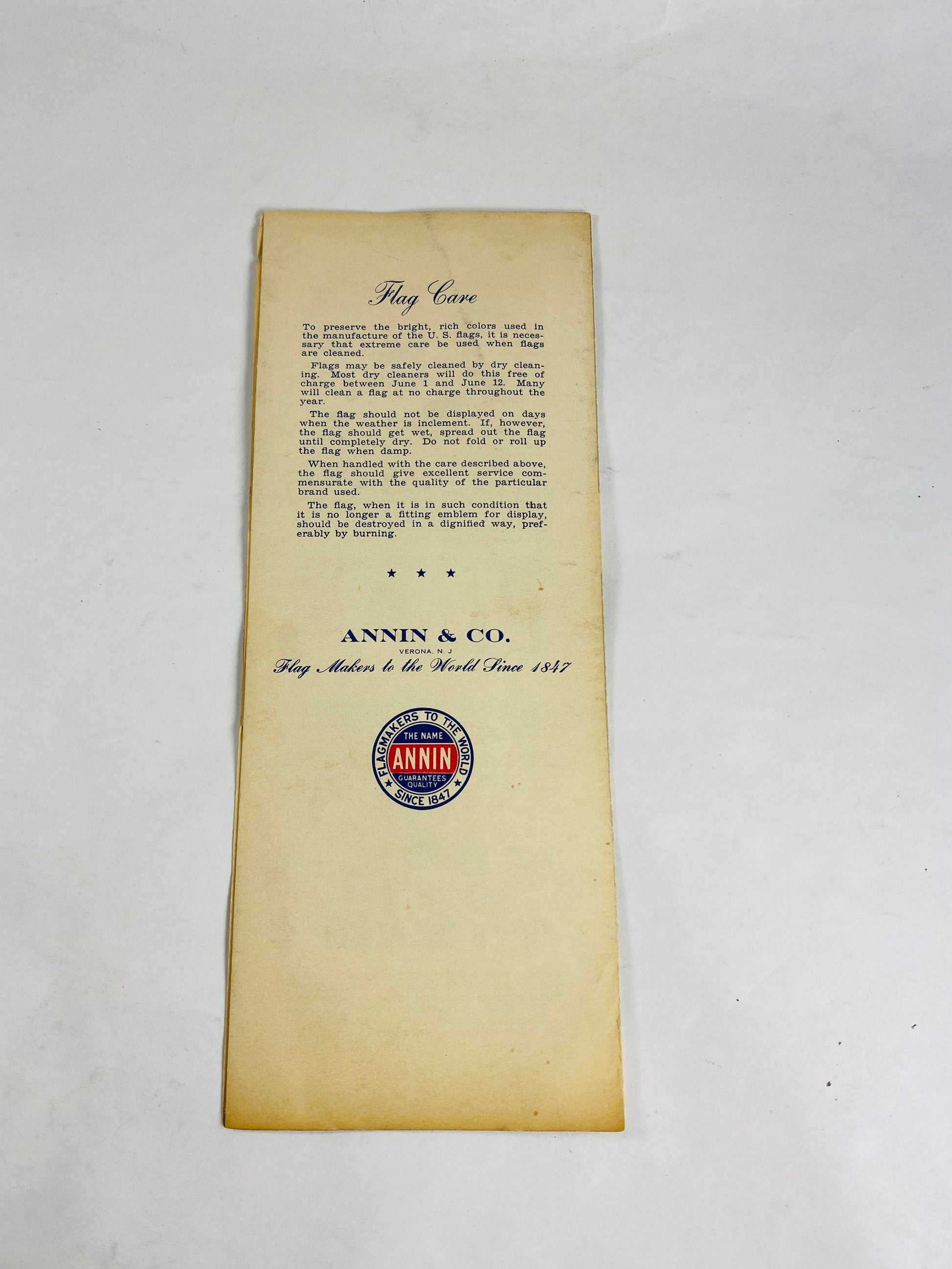 1971 Anin Flag Manufacturer advertising booklet featuring new Columbus Day Military vintage veteran gift.