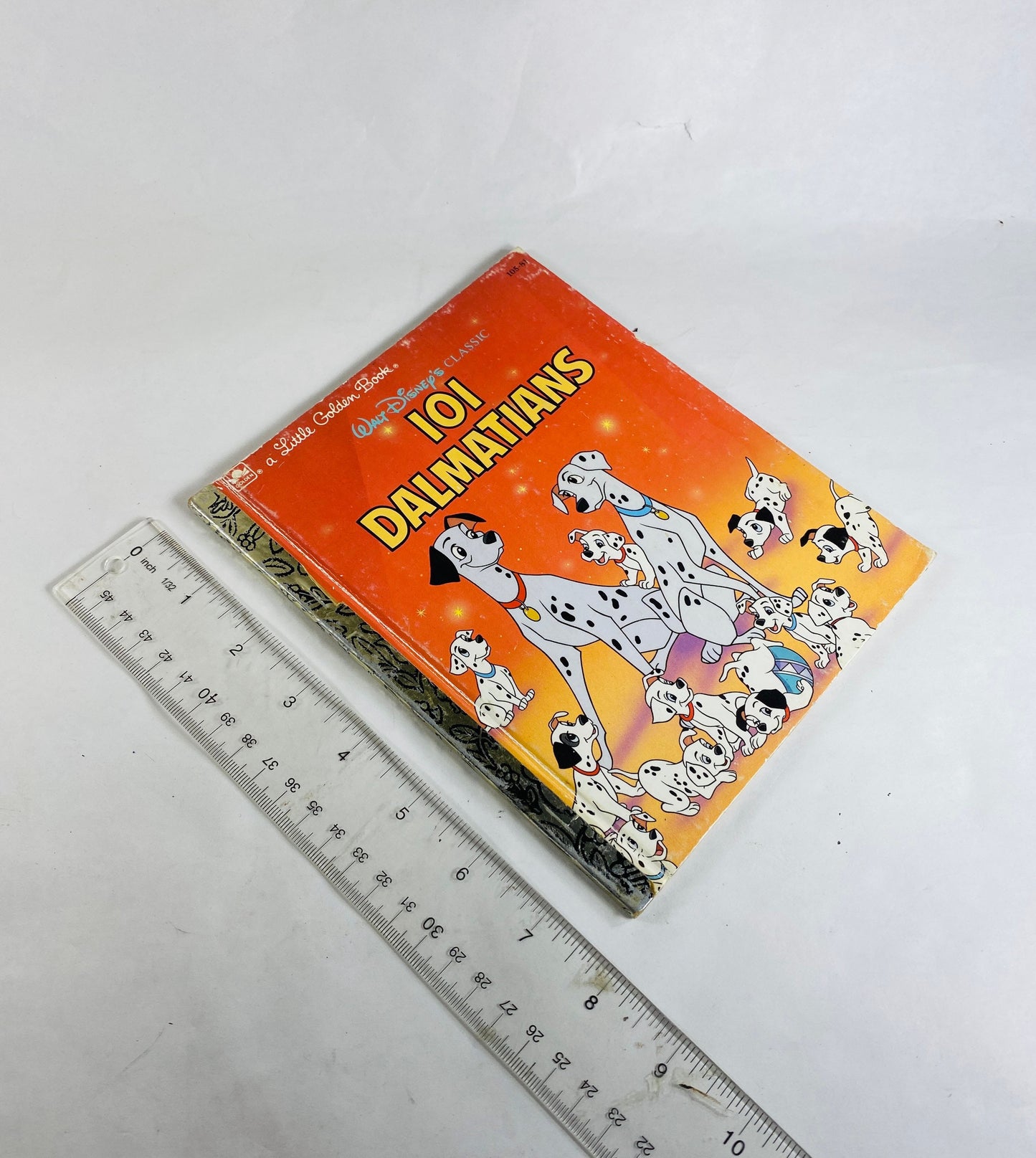 1991 Vintage Walt Disney 101 Dalmations Little Golden Book circa 1991. Elementary school toddler young child beginning reader.