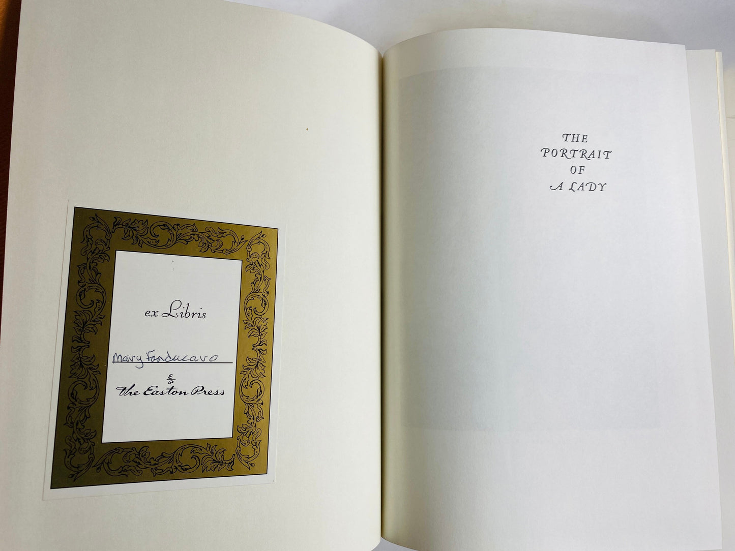 Portrait of a Lady Vintage Easton Press book by Henry James Young woman inherits a fortune falls victim to Machiavellian scheming. Leather