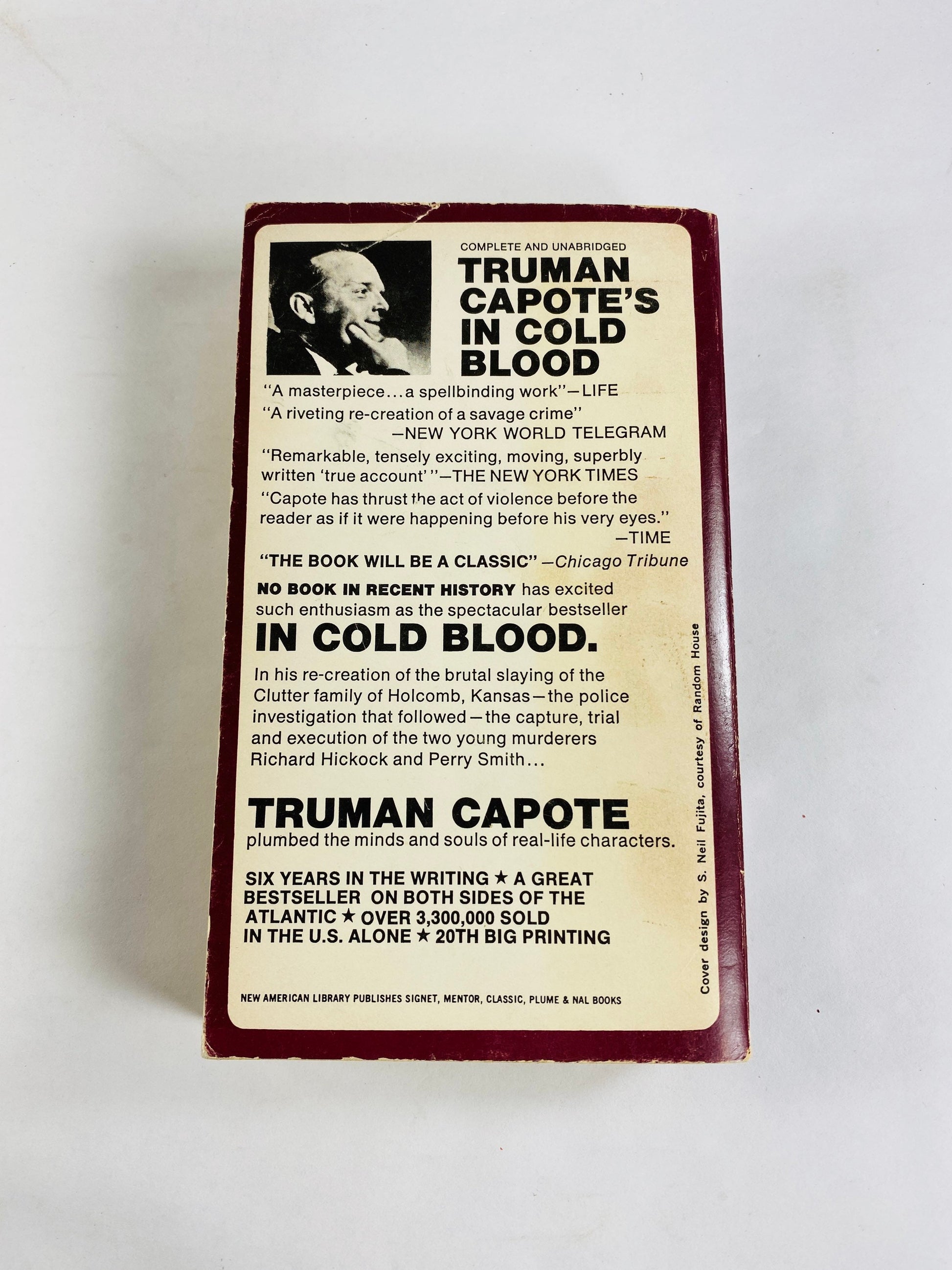 Truman Capote In Cold Blood Vintage paperback book circa 1965. True Account of a Multiple Murder and its Consequences. Signet