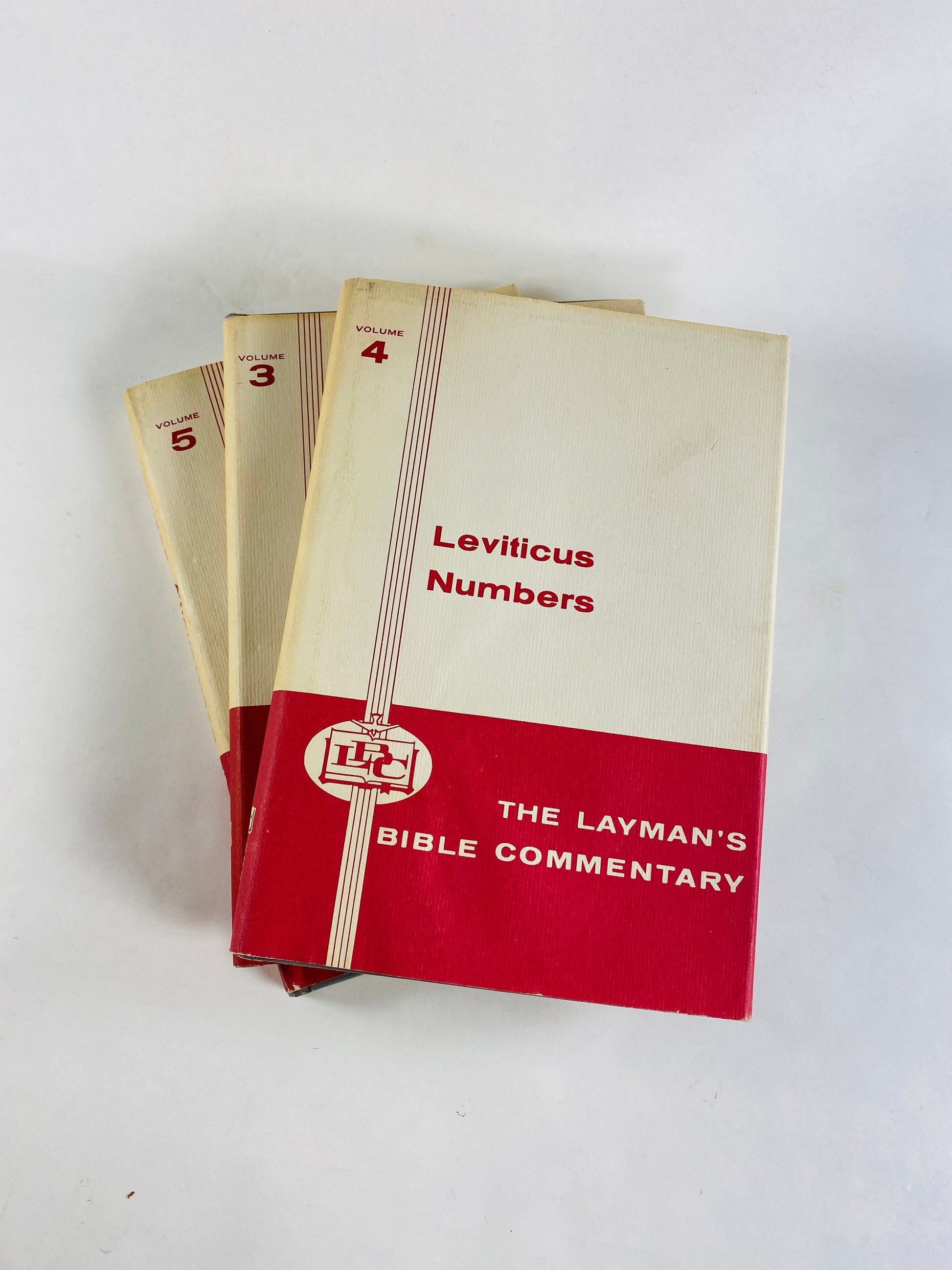 Layman's Bible Commentary vintage books circa 1959 Exodus Leviticus Numbers Deuteronomy Joshua. John Knox Press with dust jacket Christian