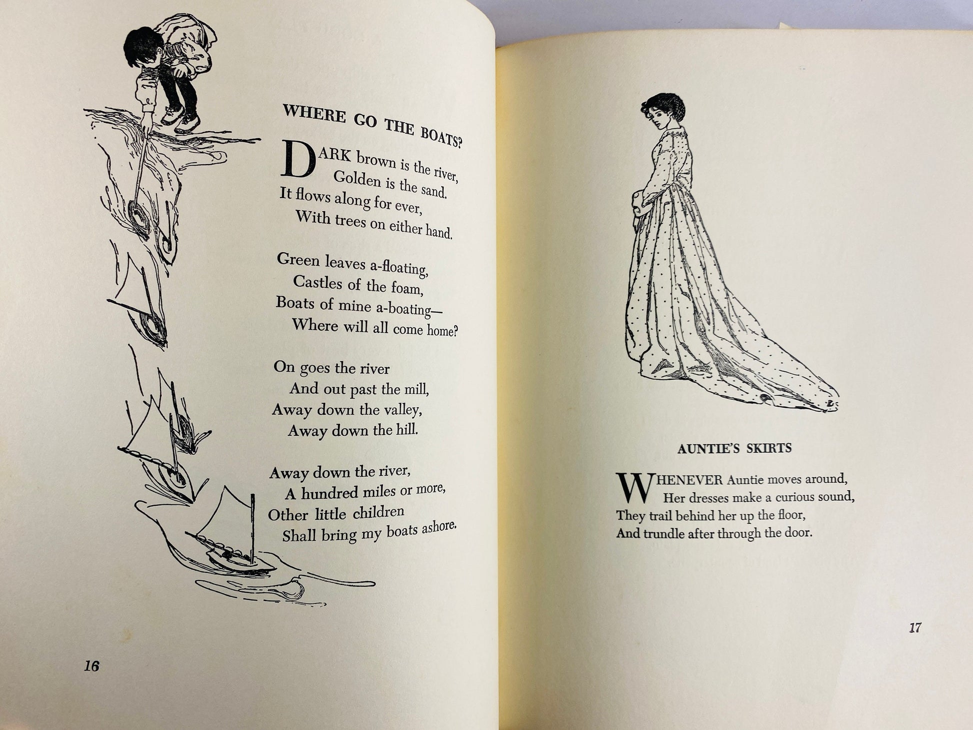 1955 A Child's Garden of Verses Robert Louis Stevenson illustrated by Jessie Wilcox Smith vintage Children's book Charles Scribner's