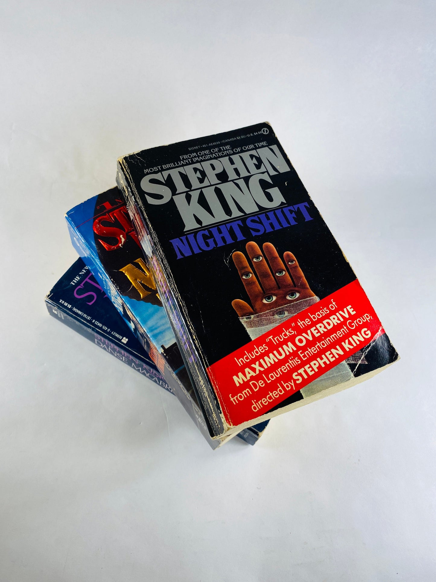 Stephen King Needful Things Night Shift and Danse Macabre vintage paperback book Signet Printing