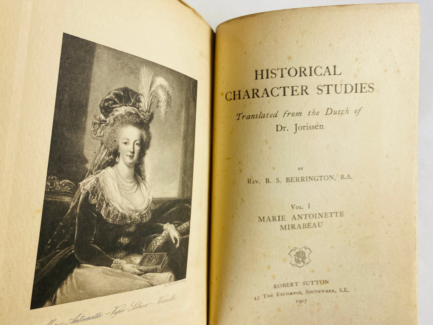 1907 FIRST EDITION book historical picturesque Character Studies by Berrington Marie Antoinette Mirabeau Renaissance Elizabethan