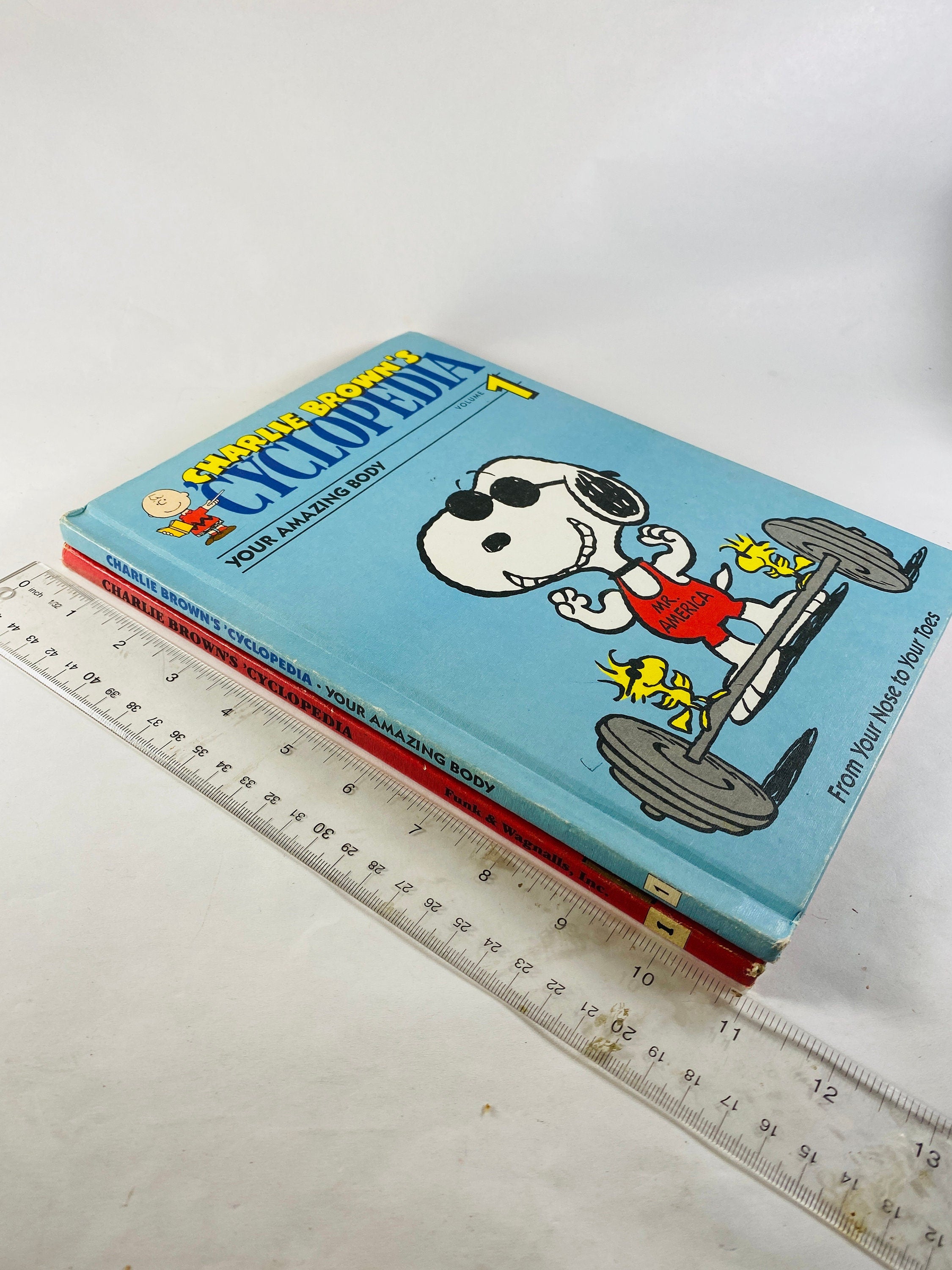 Vintage Charlie Brown Encyclopedia Book Series Charles Schultz Snoopy  Featuring Your Body