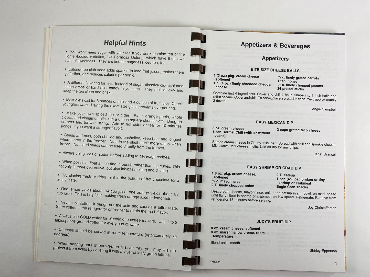 Pleasures from the Good Earth vintage cookbook Pioneer Christian Academy White's Creek Tennessee circa 1996 Fruit Dip Chocolate Chess Pie