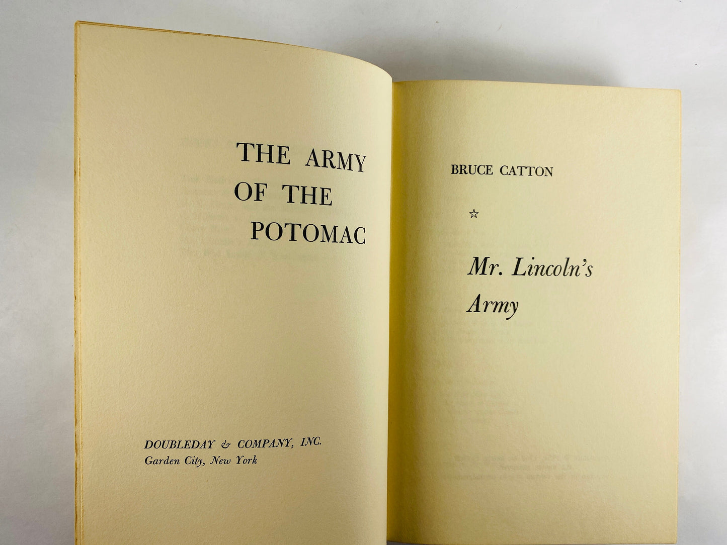 Army of the Potomac vintage book by Bruce Catton Mr Lincoln's Army circa 1962 Civil War Soldier Union