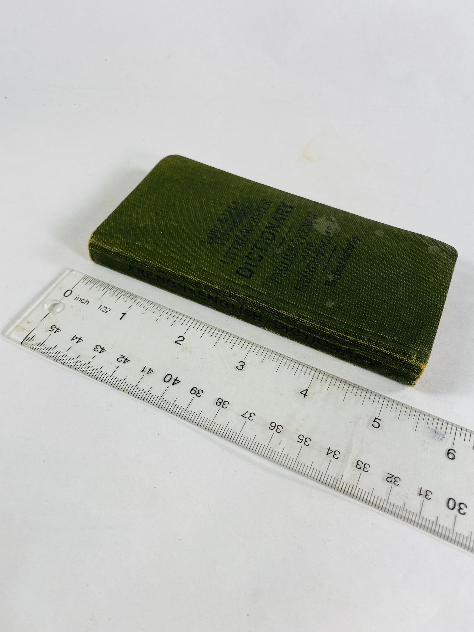 1920 Laird & Lee English French vintage dictionary small miniature antique best pocket book by Max Maury