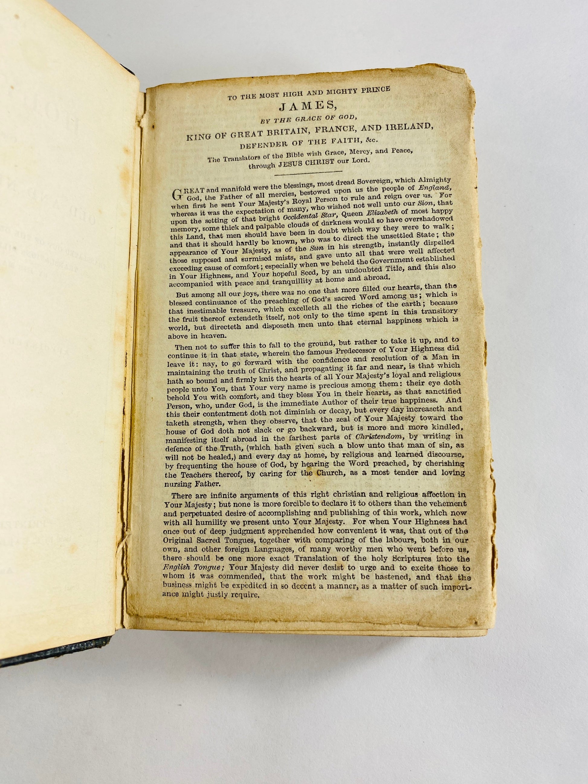 1850 Holy Bible Oxford with worn leather cover London incomplete printing Old New Testament Jesus Christ. Small miniature book decor