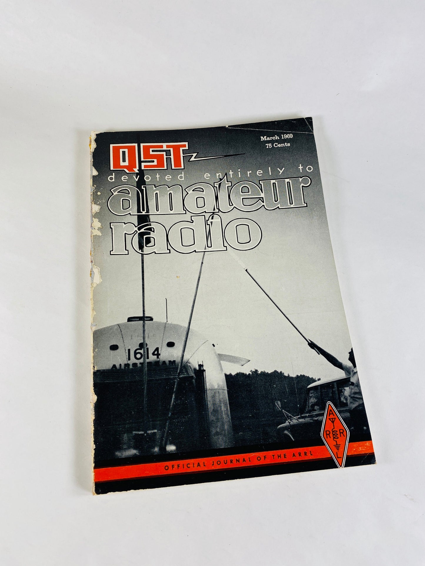 1969 QST AARL Radio vintage magazine Operator's Guide Amateur license. Electronic engineer gift communications